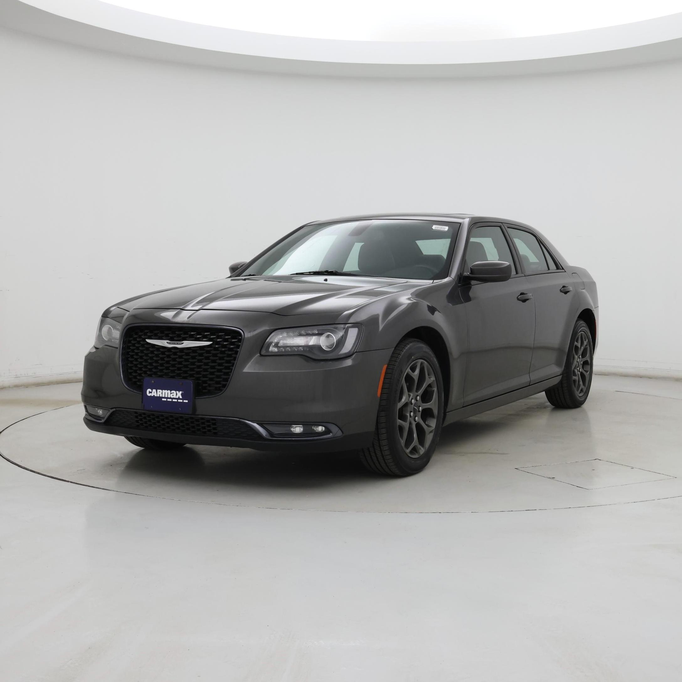 Thumbnail: 2018 Chrysler 300 - 4