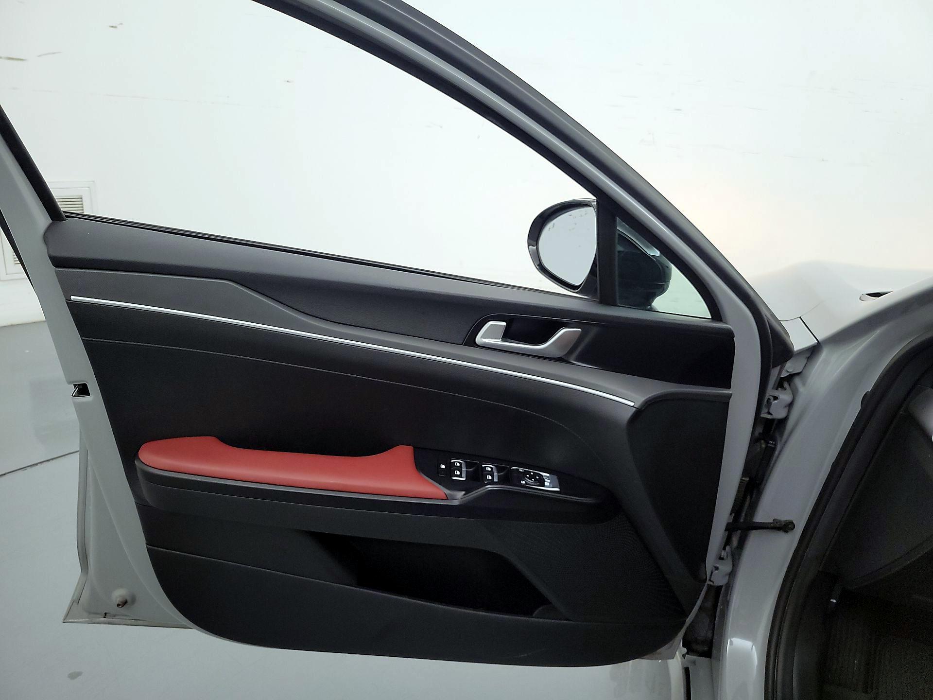 Thumbnail: 2023 Kia K5 - 12