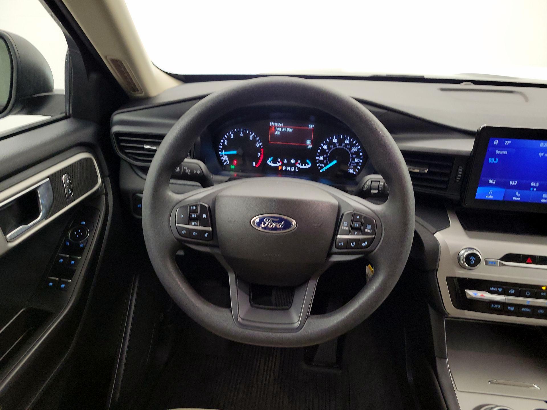 Thumbnail: 2022 Ford Explorer - 10