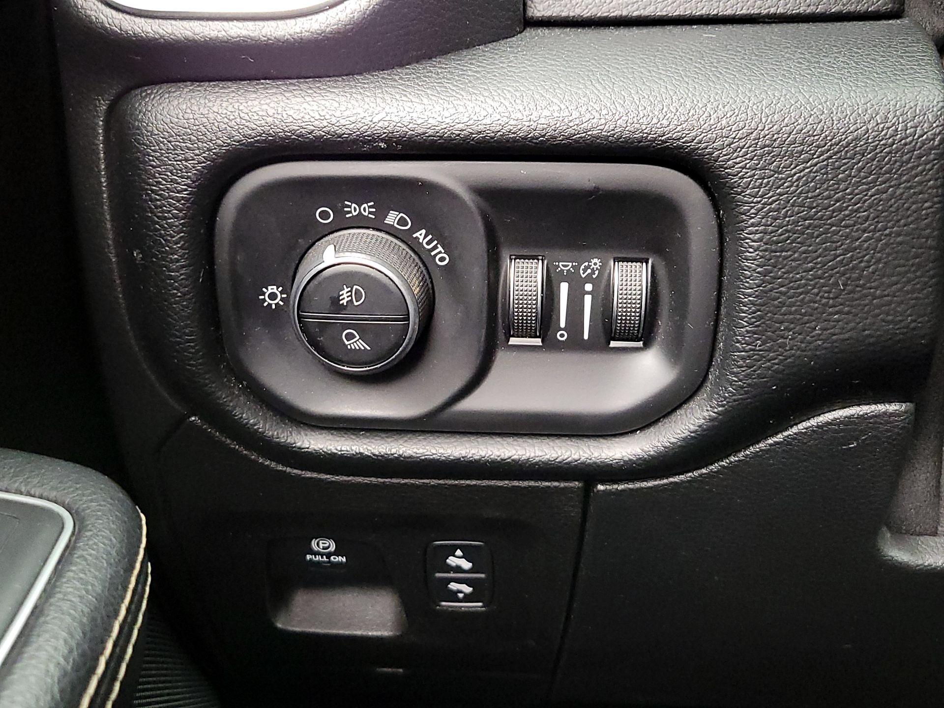 Thumbnail: 2021 RAM 1500 - 13