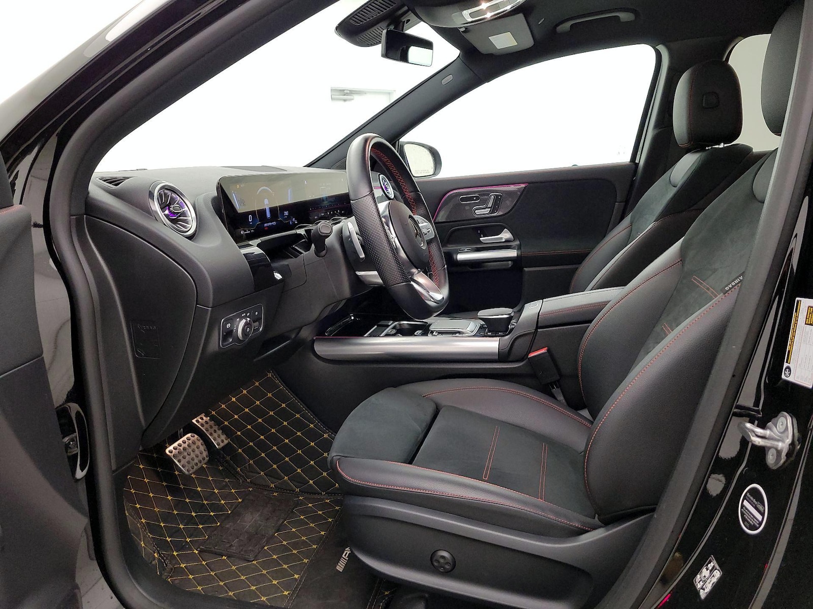 2023 Mercedes-Benz GLA Base - Photo 12