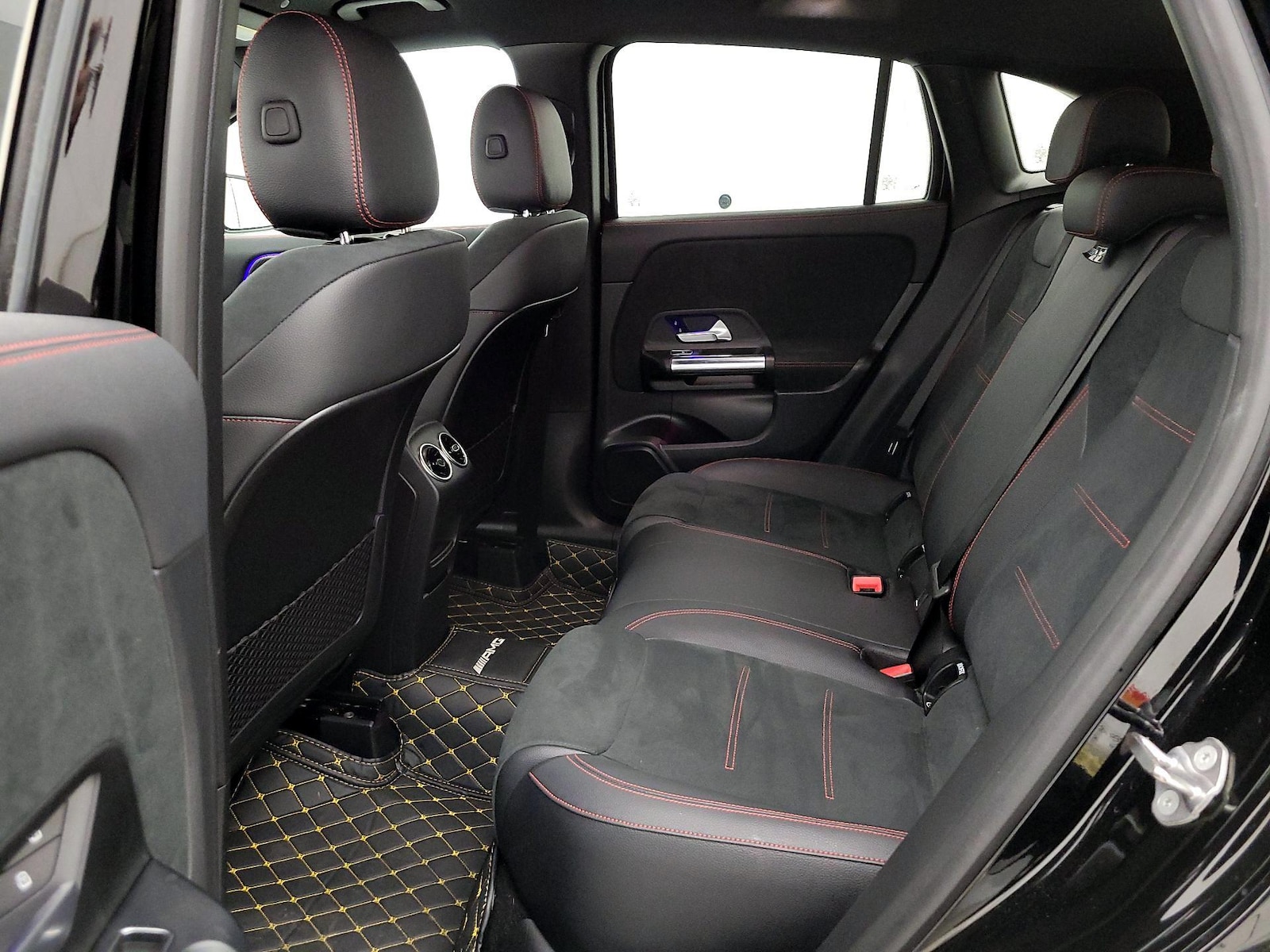 2023 Mercedes-Benz GLA Base - Photo 20