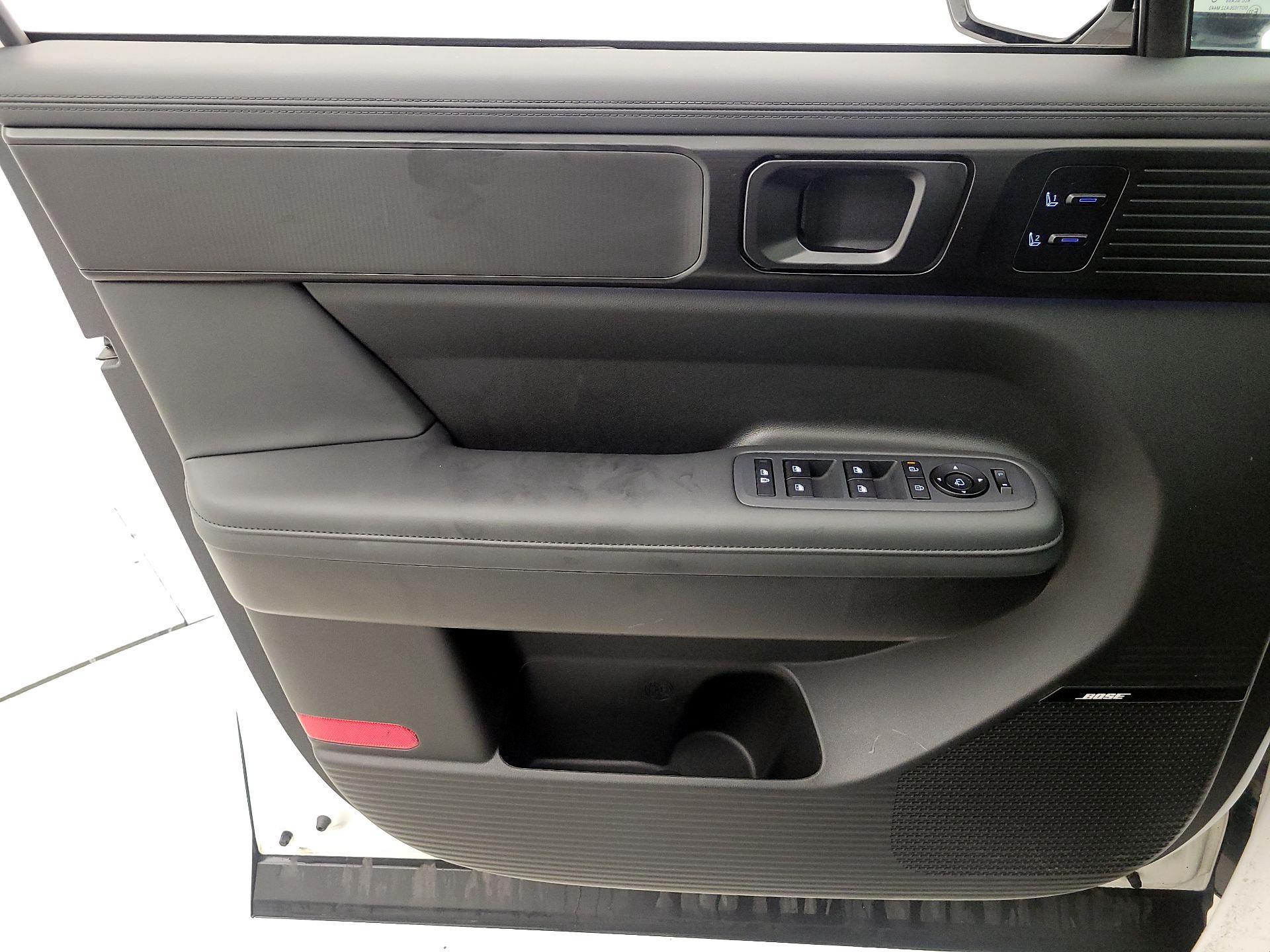 Thumbnail: 2025 Hyundai Santa Fe - 12