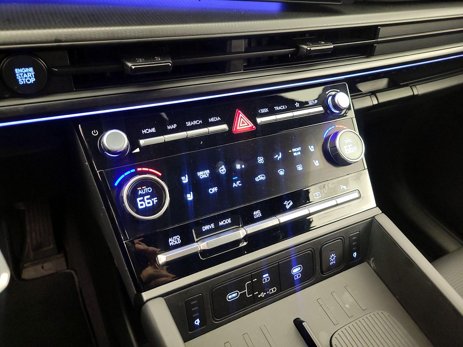 Thumbnail: 2025 Hyundai Santa Fe - 17