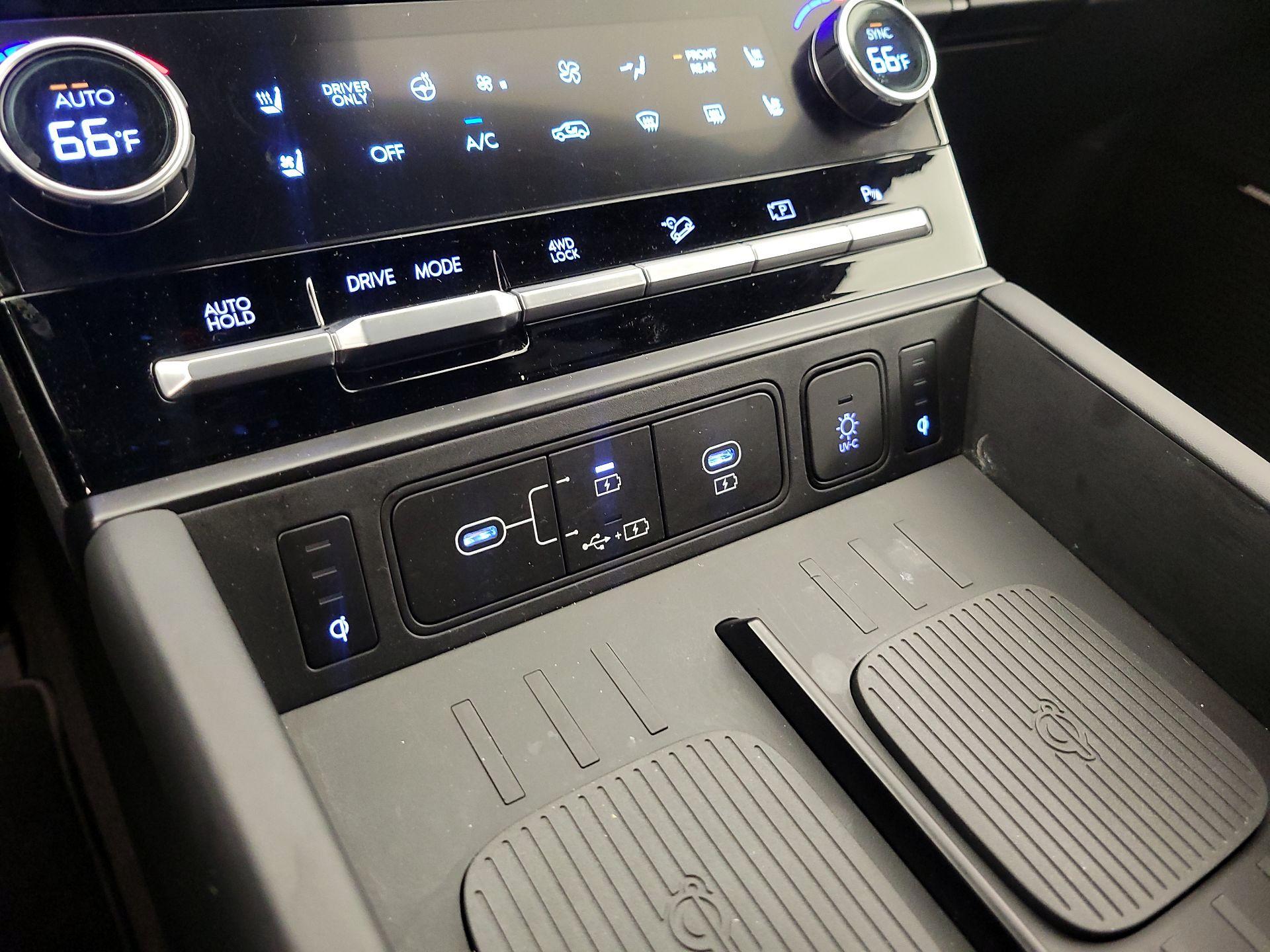 Thumbnail: 2025 Hyundai Santa Fe - 19