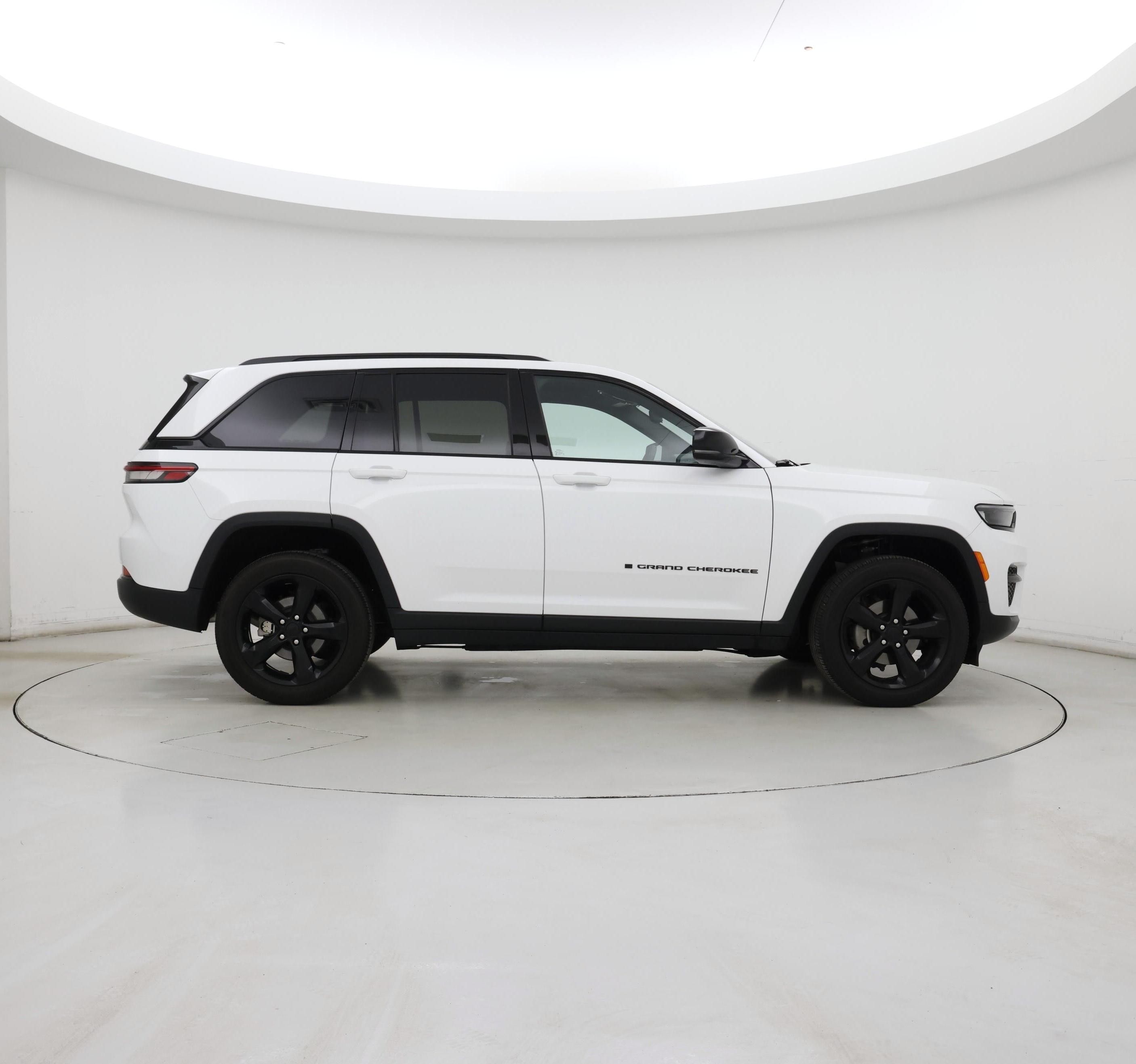 Thumbnail: 2024 Jeep Grand Cherokee - 7