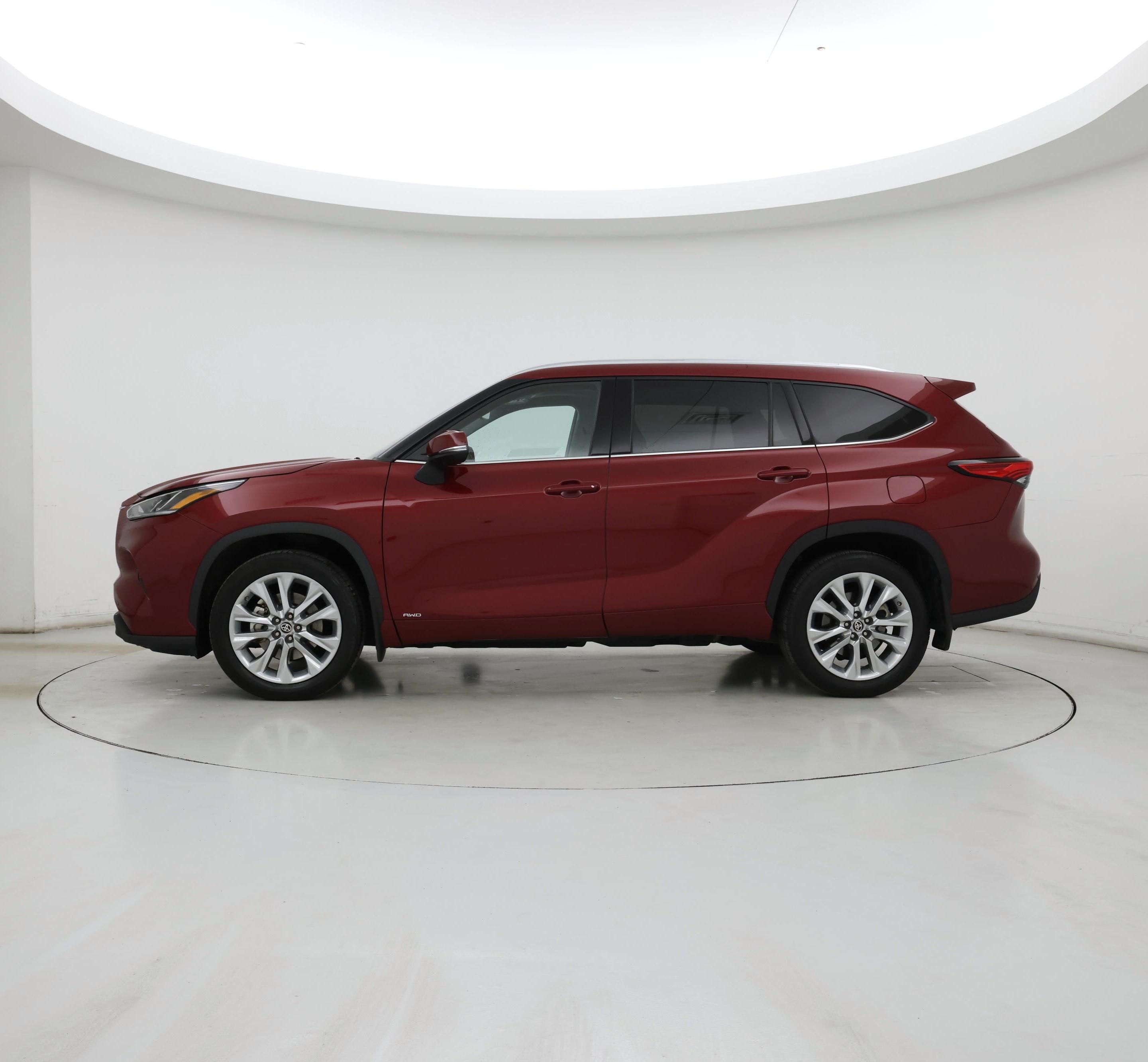 Thumbnail: 2022 Toyota Highlander - 3