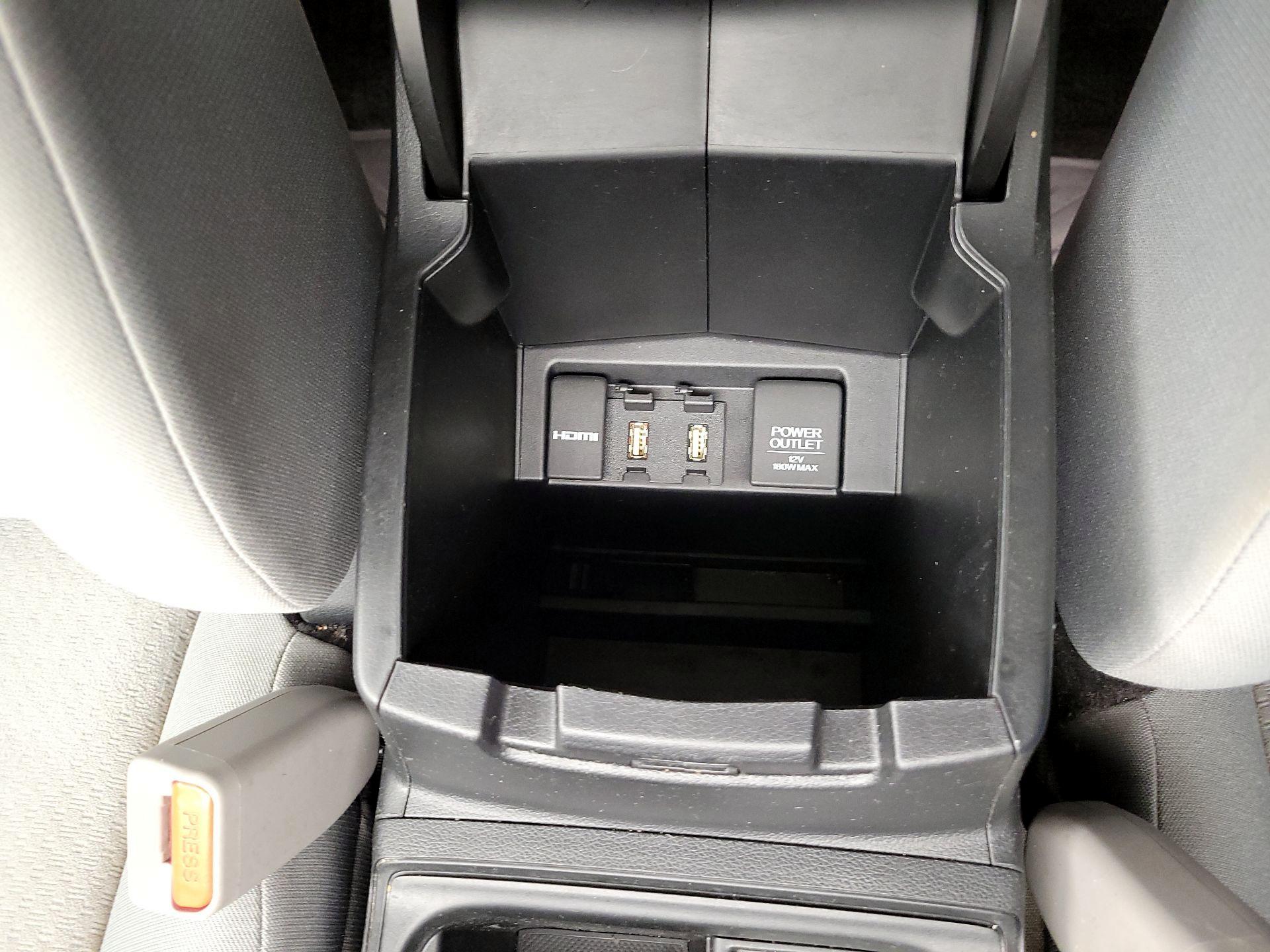Thumbnail: 2016 Honda CR-V - 18