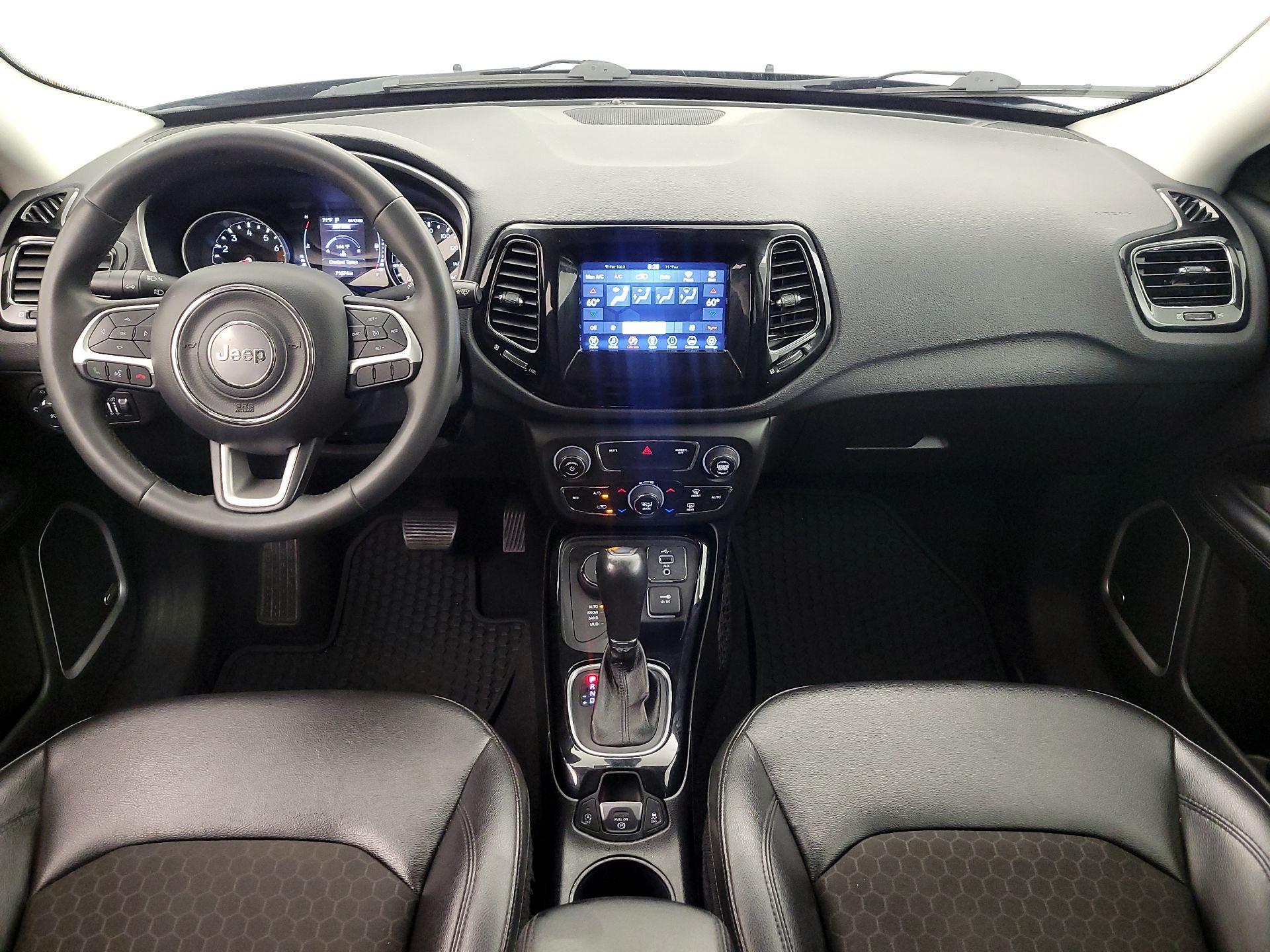 Thumbnail: 2021 Jeep Compass - 9