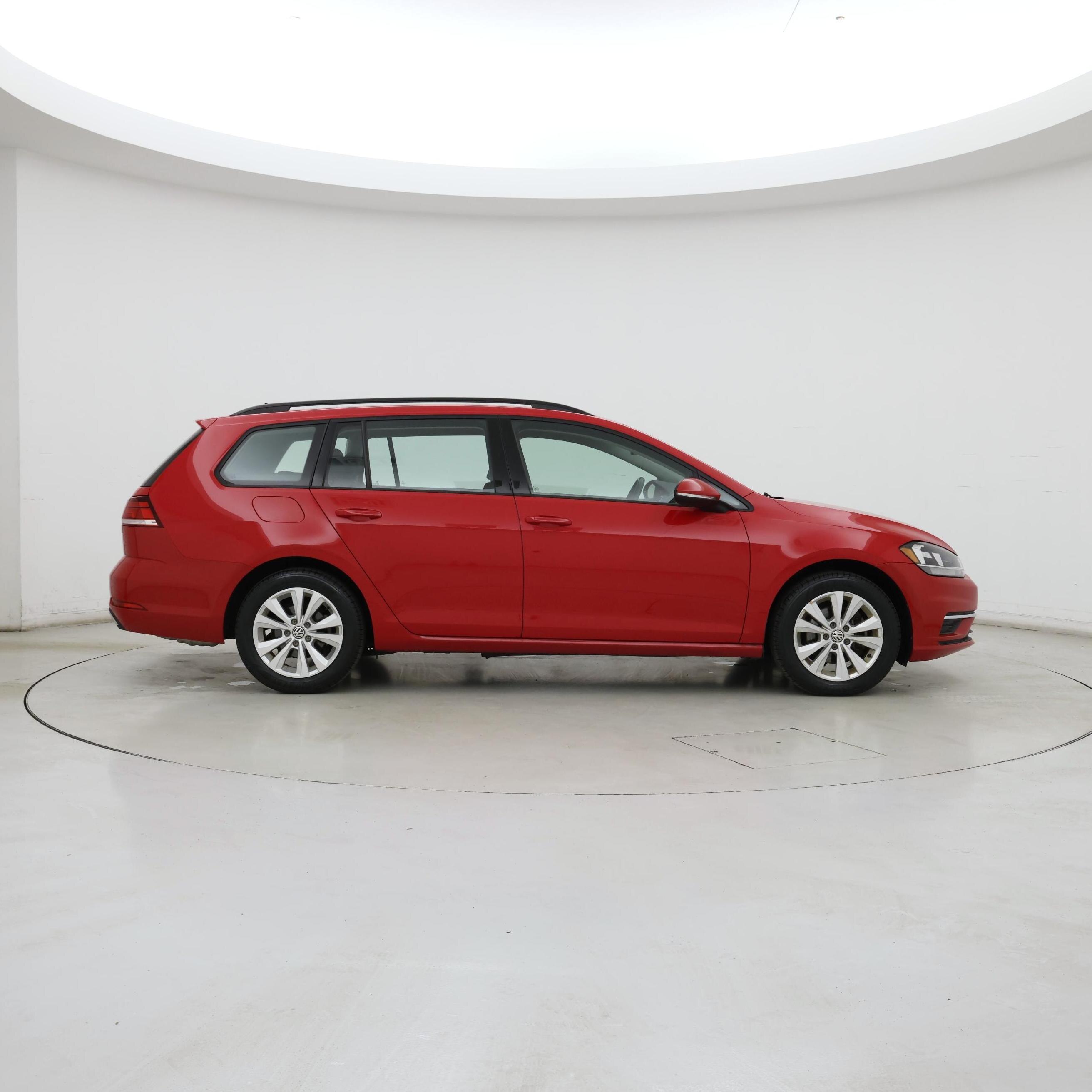Thumbnail: 2018 Volkswagen Golf - 7