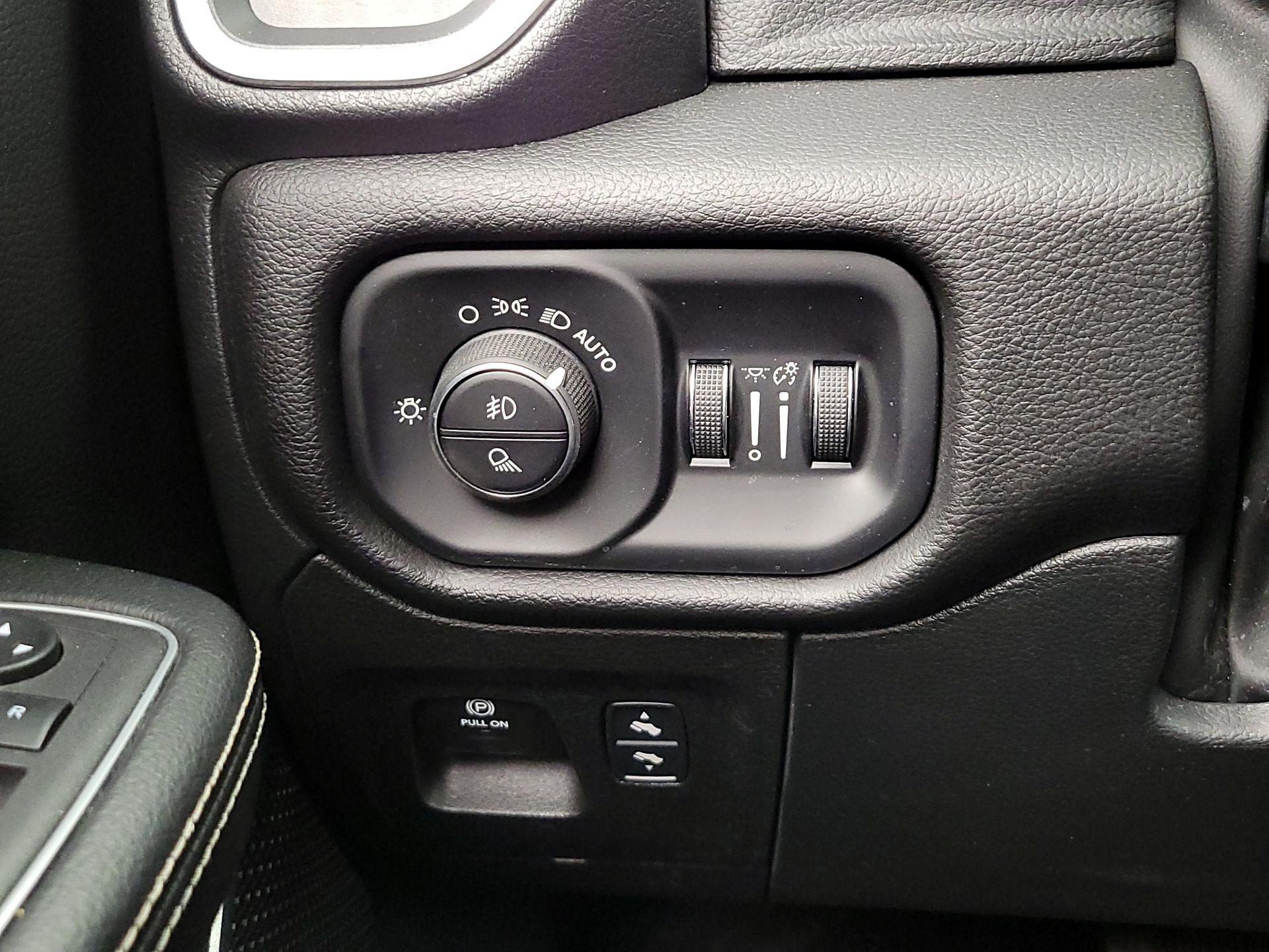 Thumbnail: 2022 RAM 1500 - 13