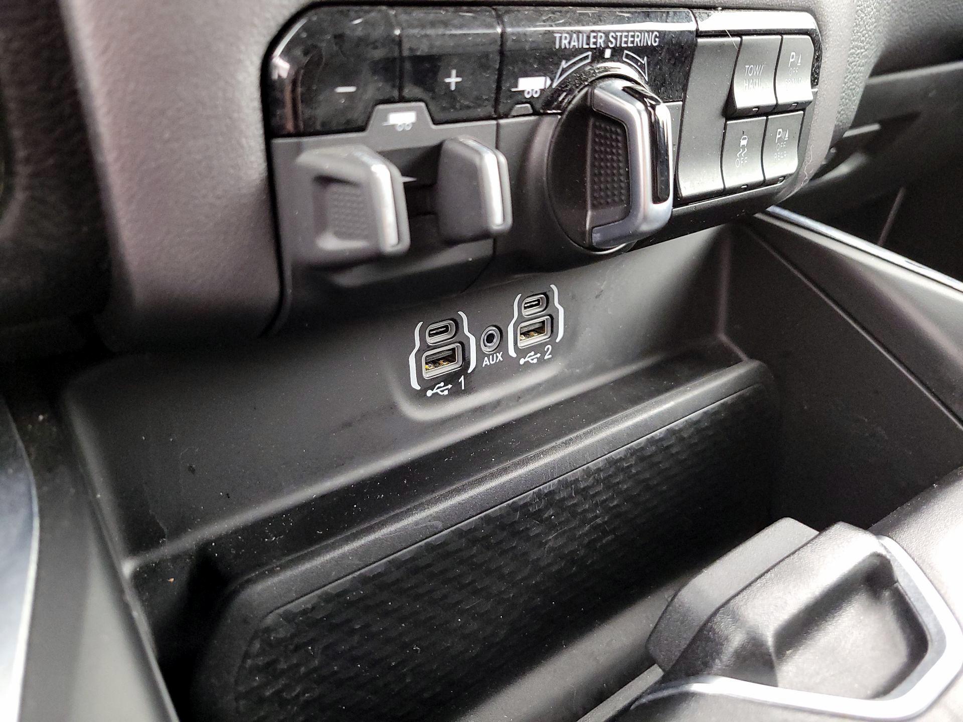 Thumbnail: 2022 RAM 1500 - 18