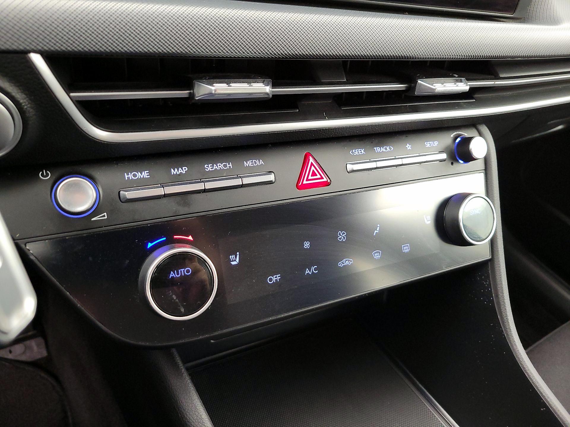 Thumbnail: 2025 Hyundai Sonata - 16