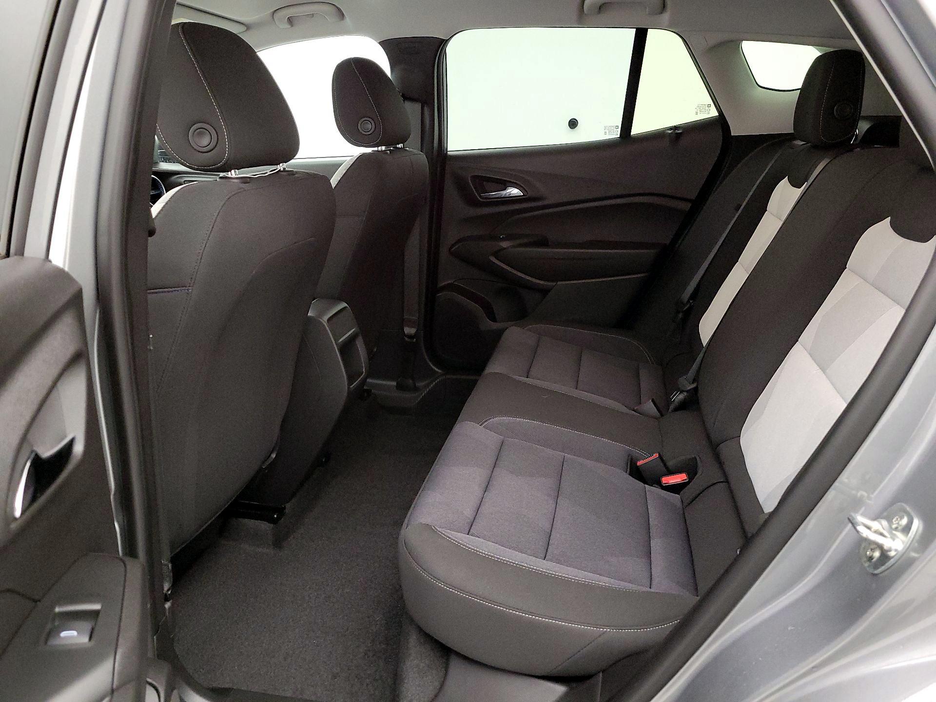 Thumbnail: 2025 Chevrolet Trax - 20