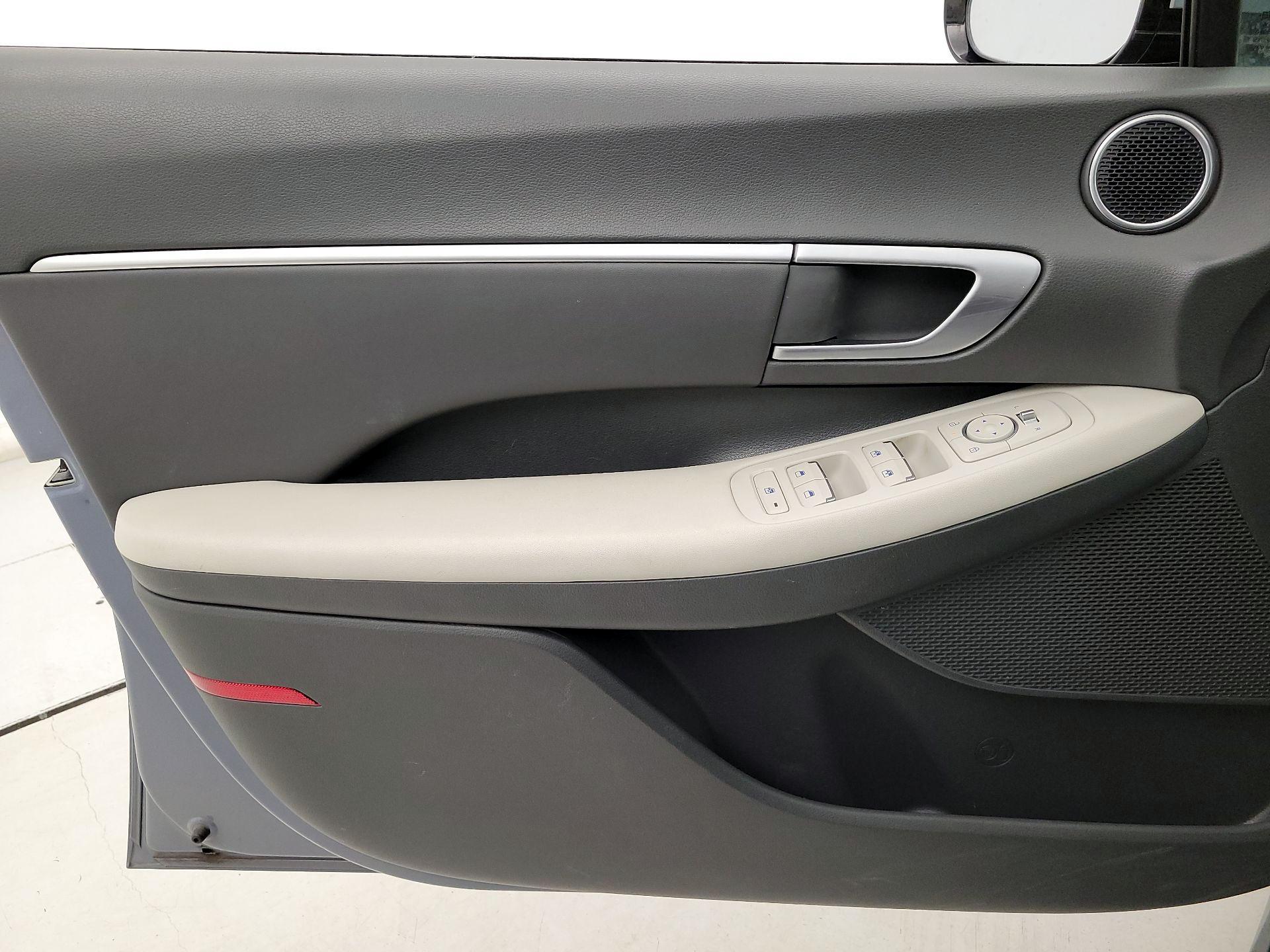 Thumbnail: 2025 Hyundai Sonata - 12