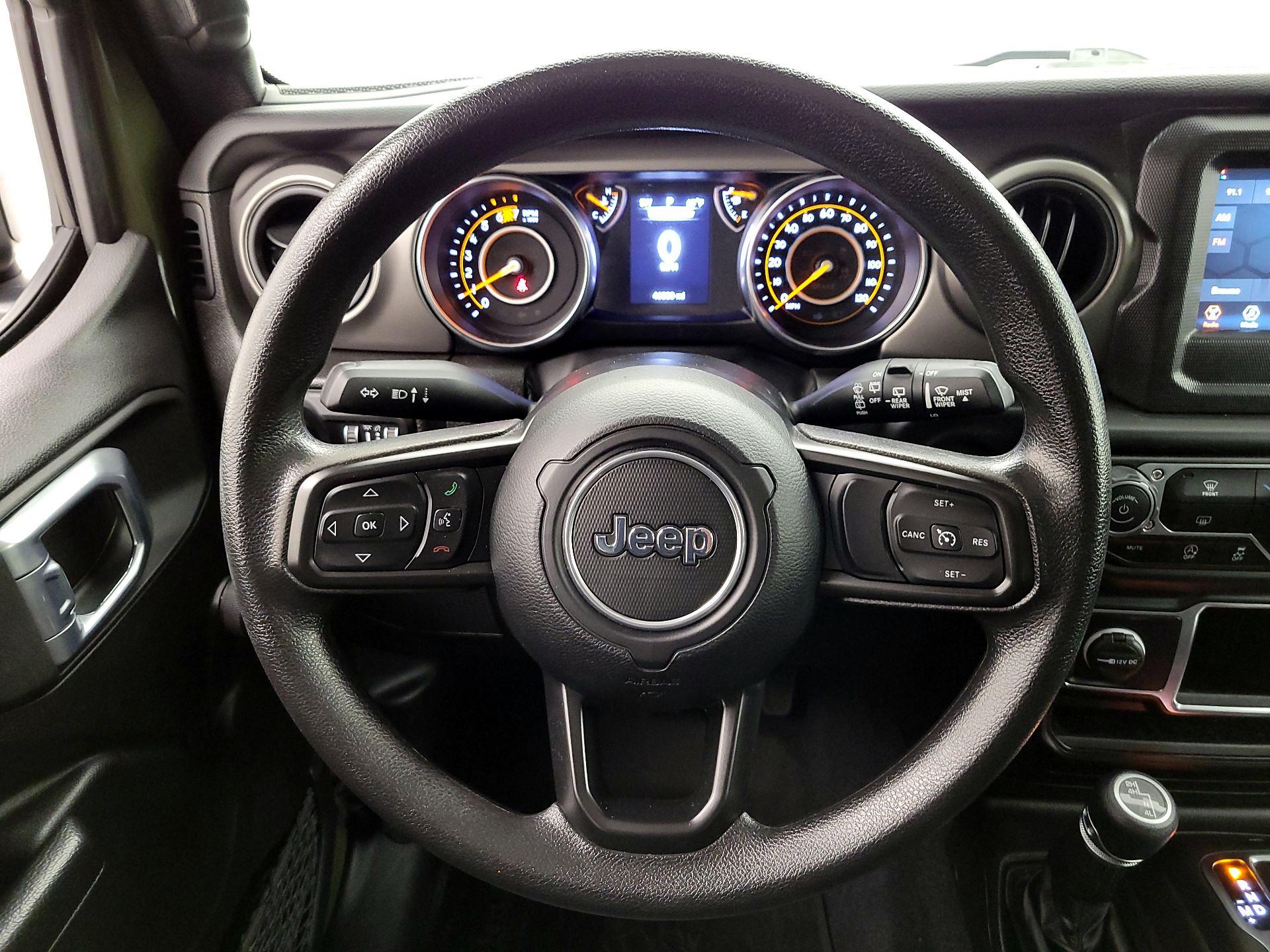 Thumbnail: 2022 Jeep Wrangler - 10