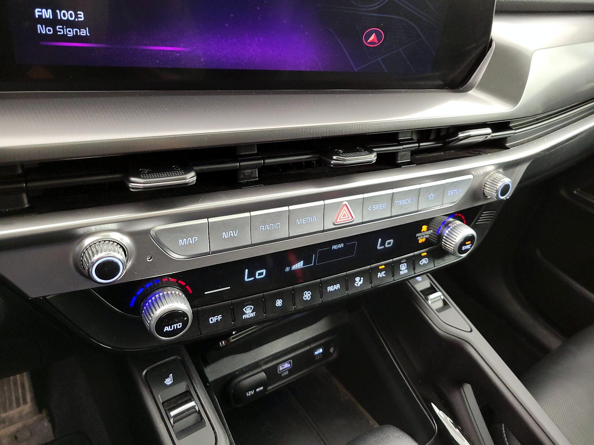 Thumbnail: 2025 Kia Telluride - 17