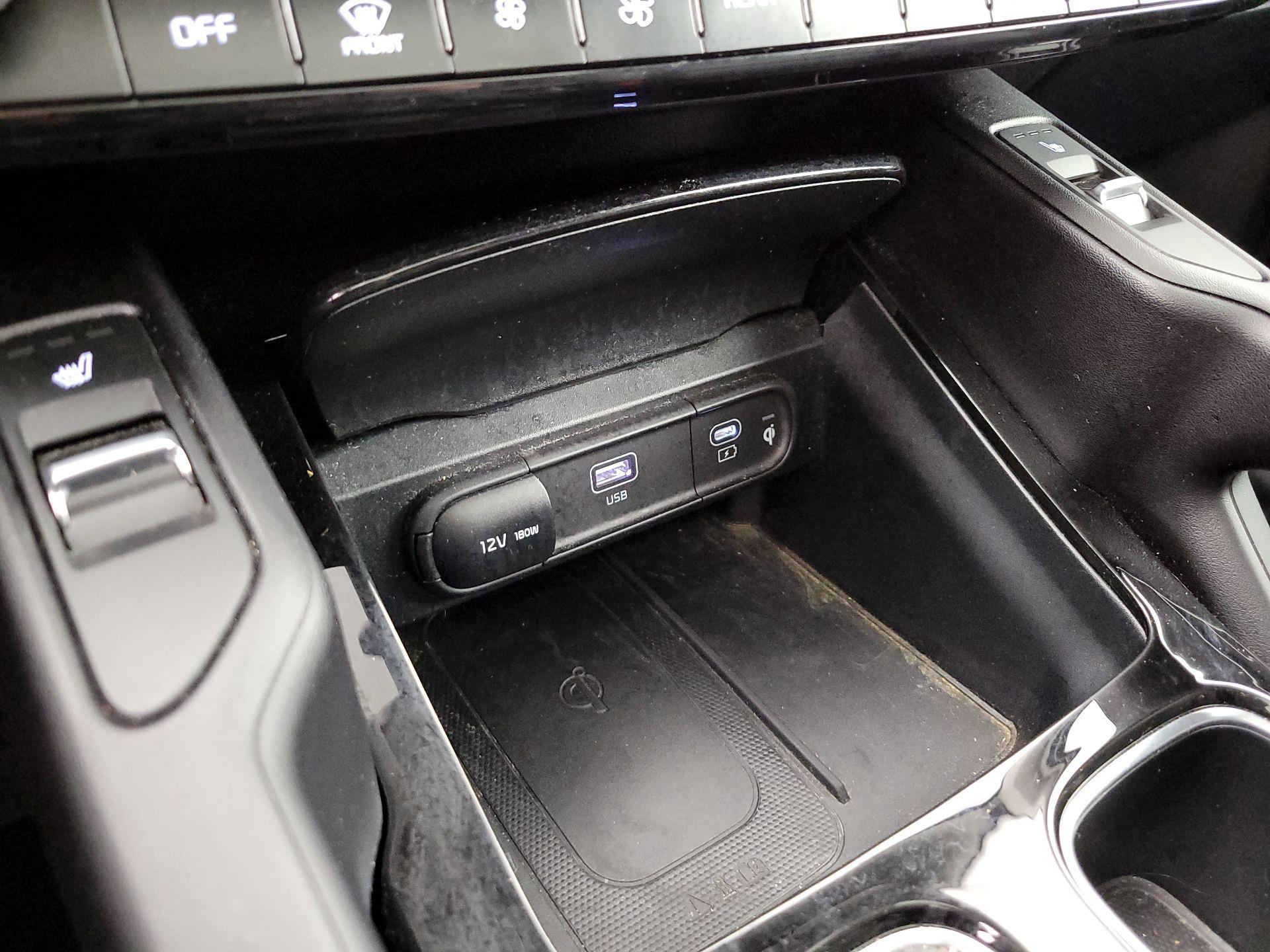 Thumbnail: 2025 Kia Telluride - 19