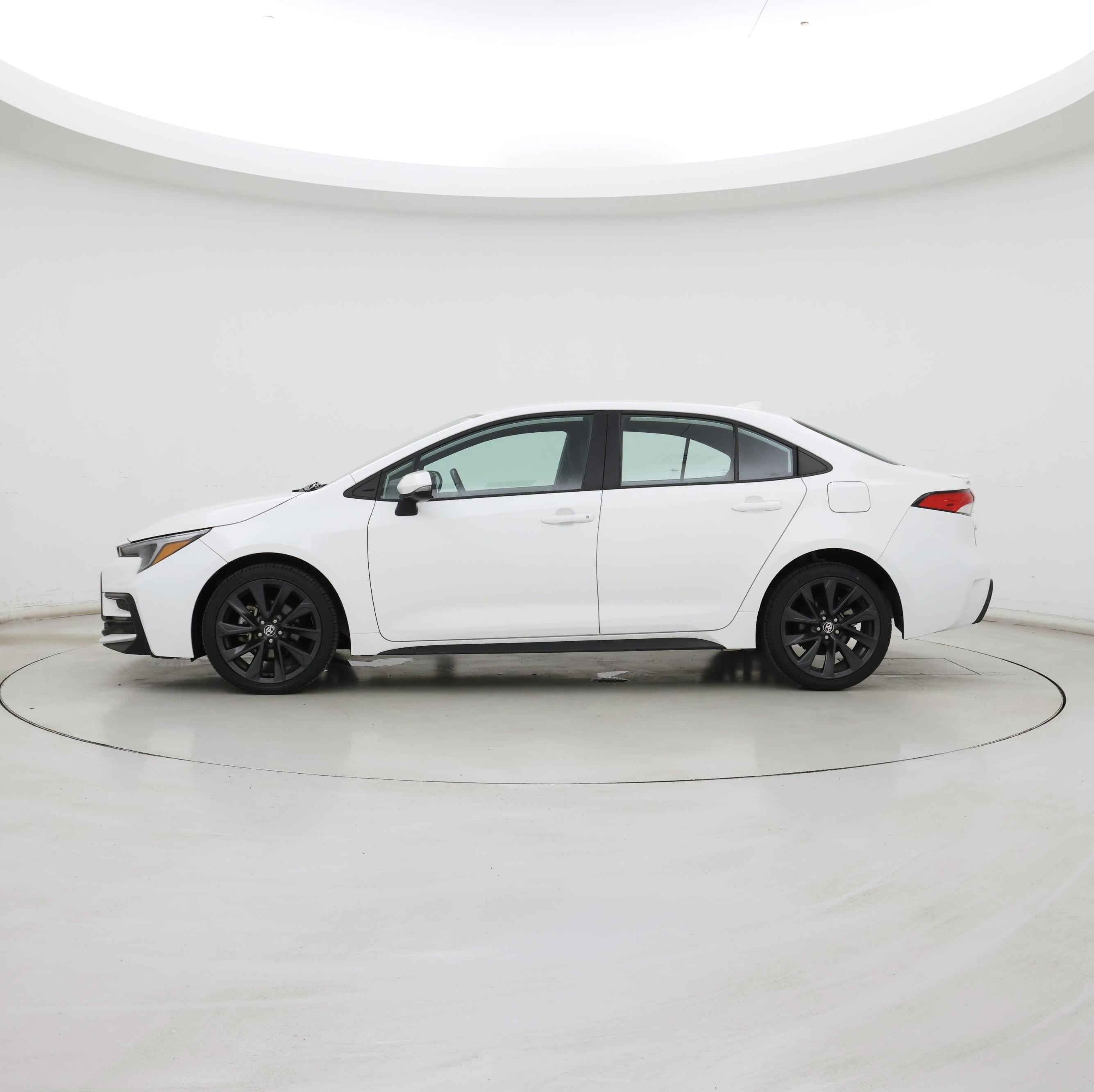 Thumbnail: 2023 Toyota Corolla - 3