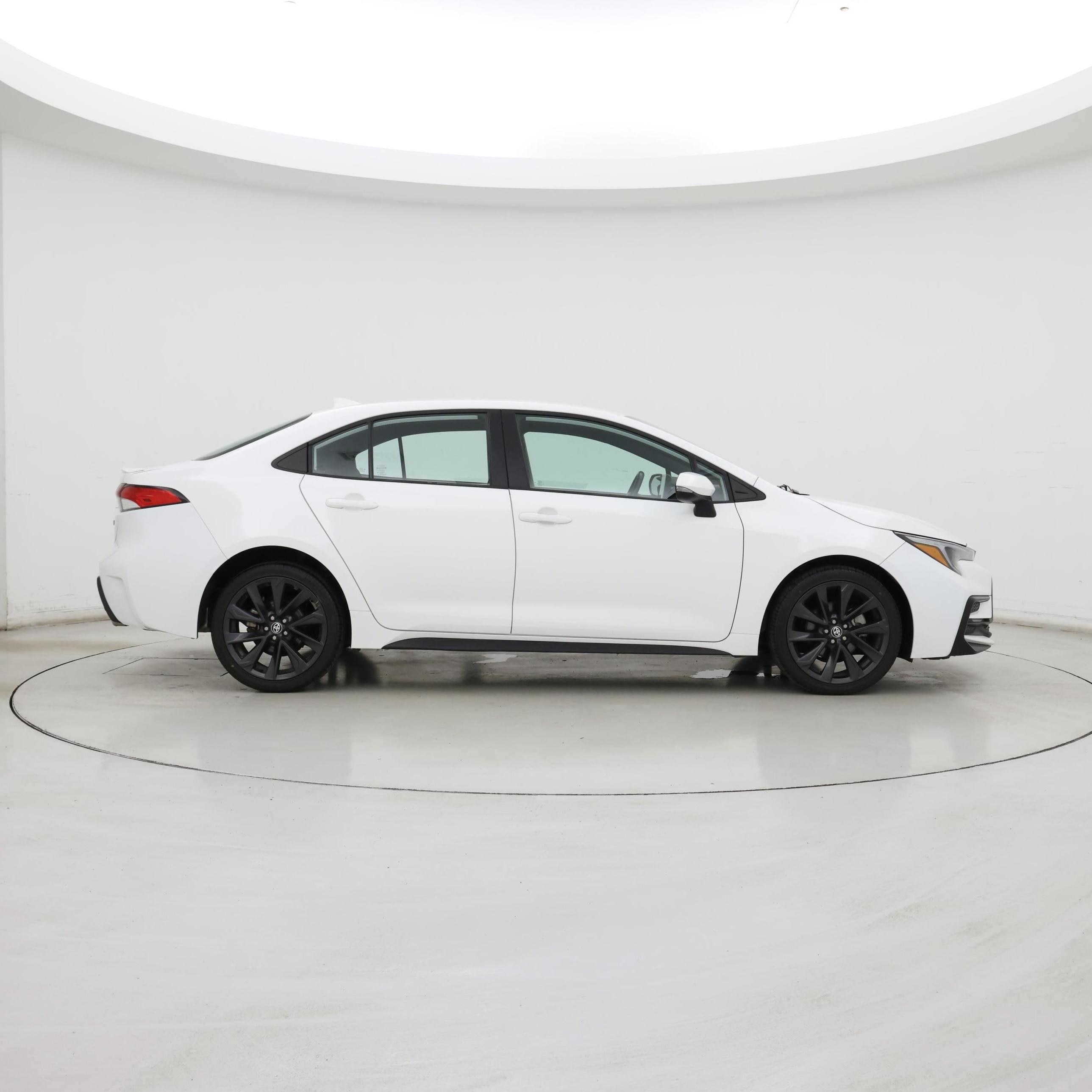 Thumbnail: 2023 Toyota Corolla - 7