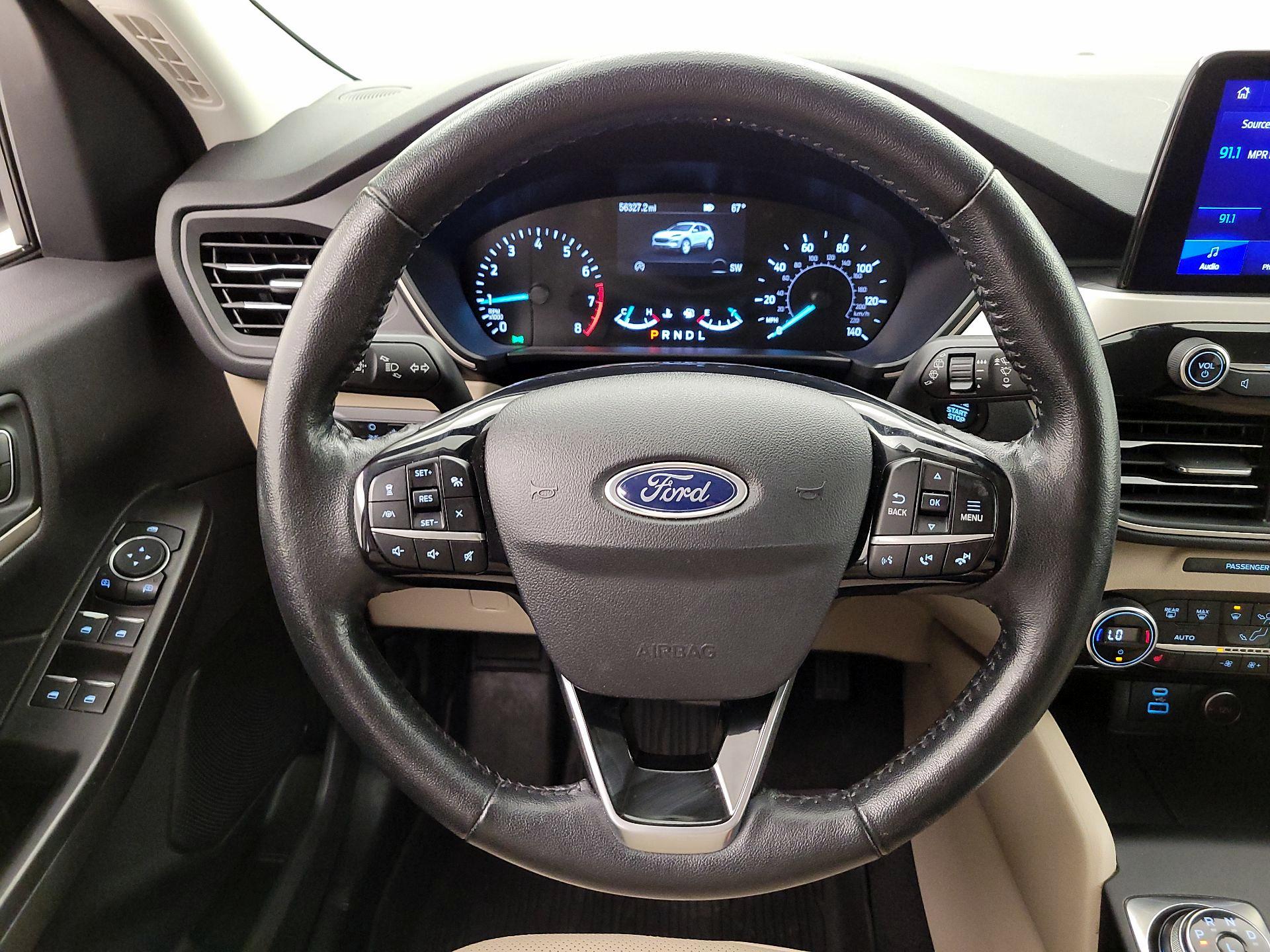 Thumbnail: 2021 Ford Escape - 10