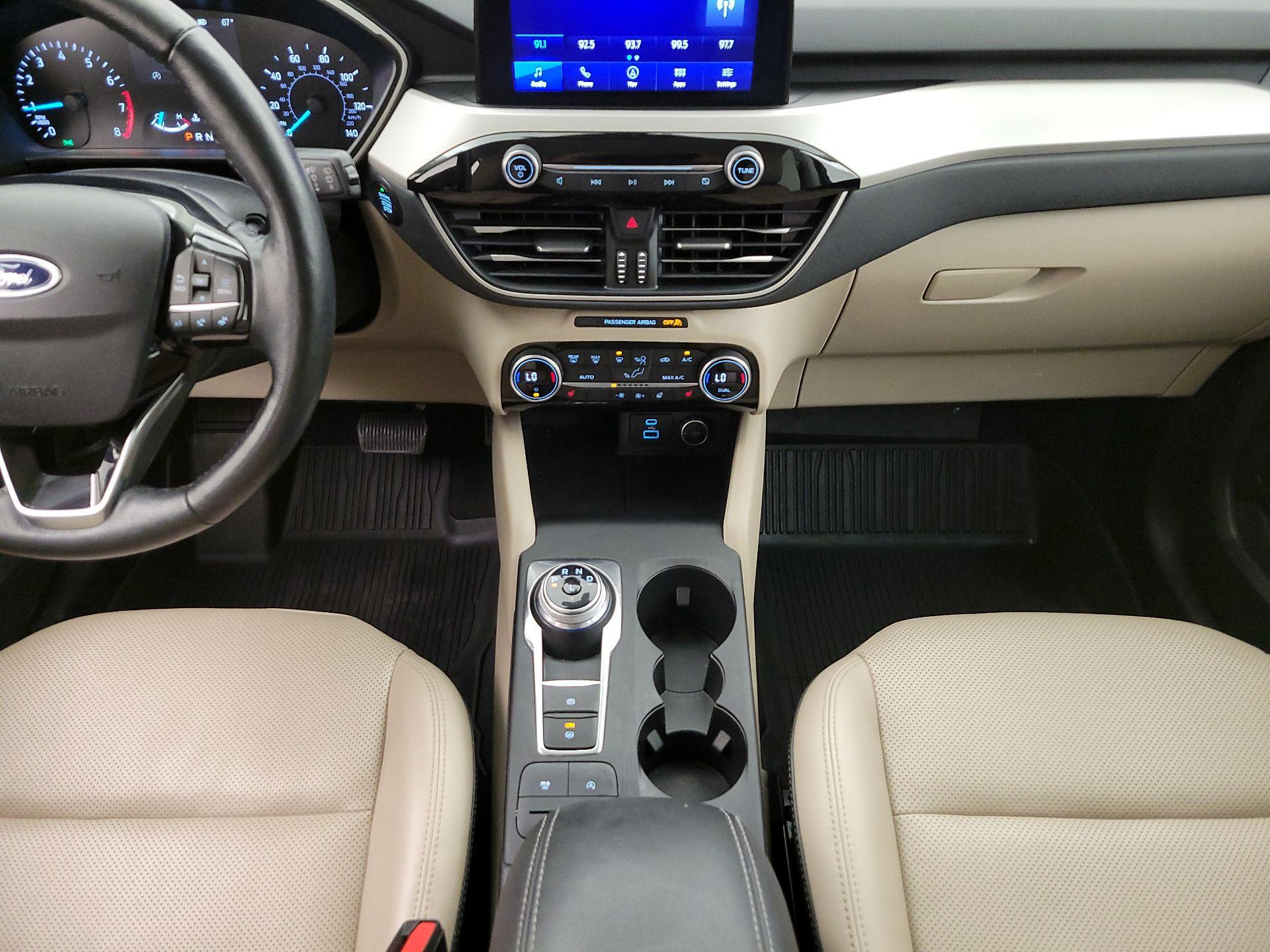 Thumbnail: 2021 Ford Escape - 18