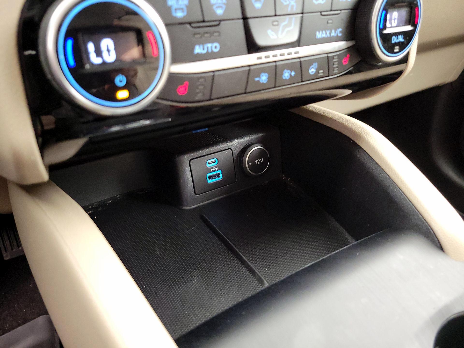 Thumbnail: 2021 Ford Escape - 19