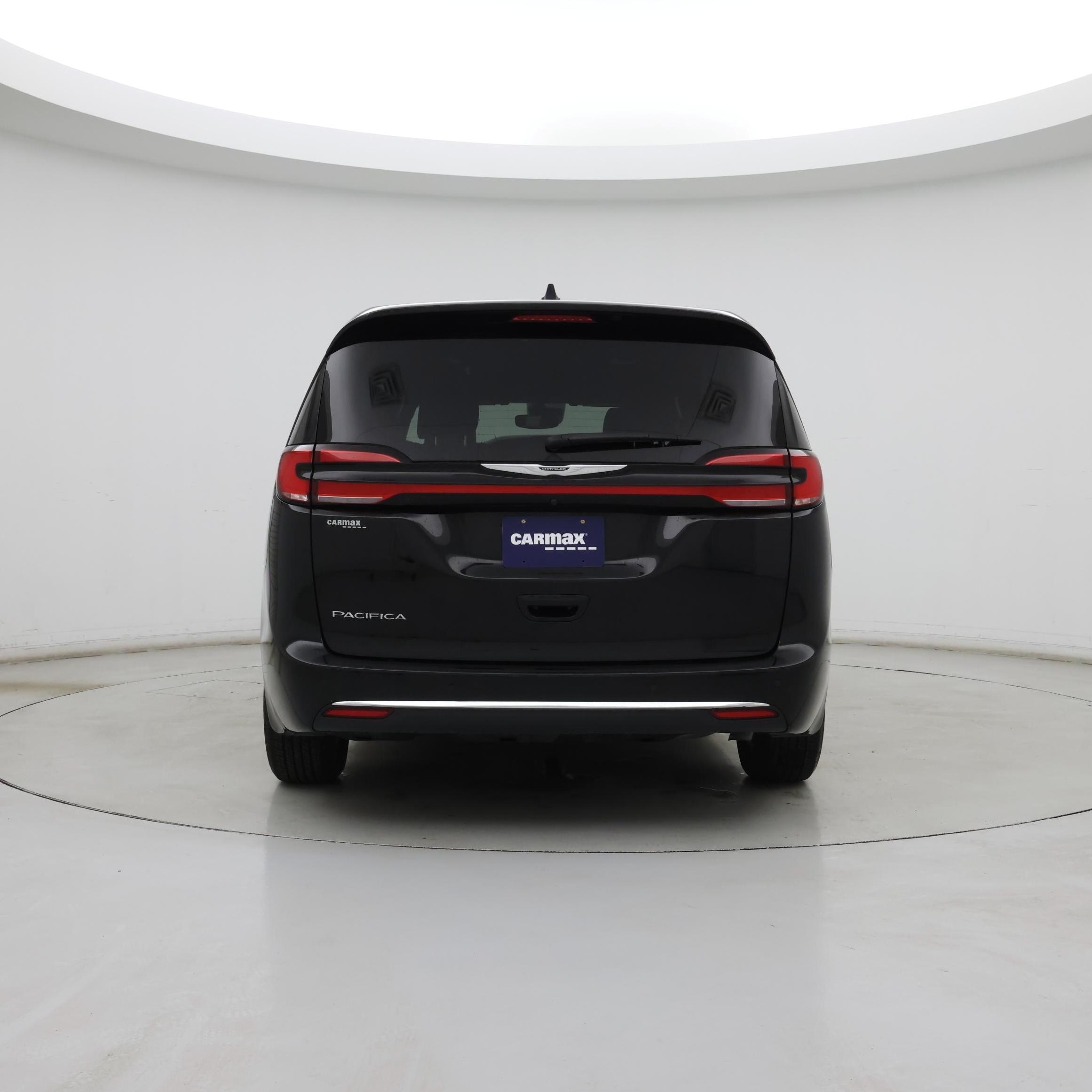 Thumbnail: 2025 Chrysler Pacifica - 6