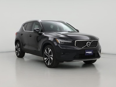2024 Volvo XC40 B5 Plus Bright Theme