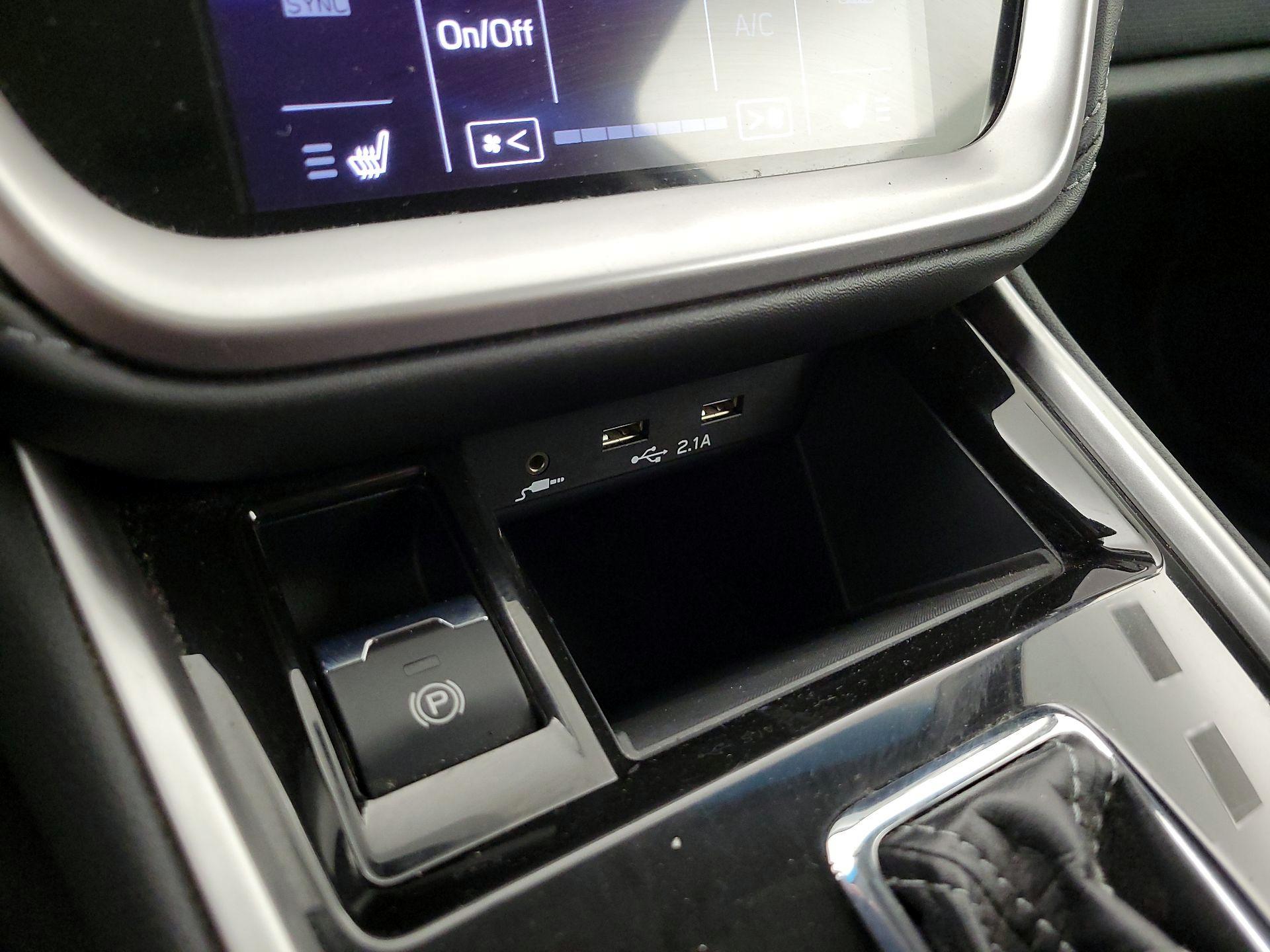 Thumbnail: 2020 Subaru Outback - 18