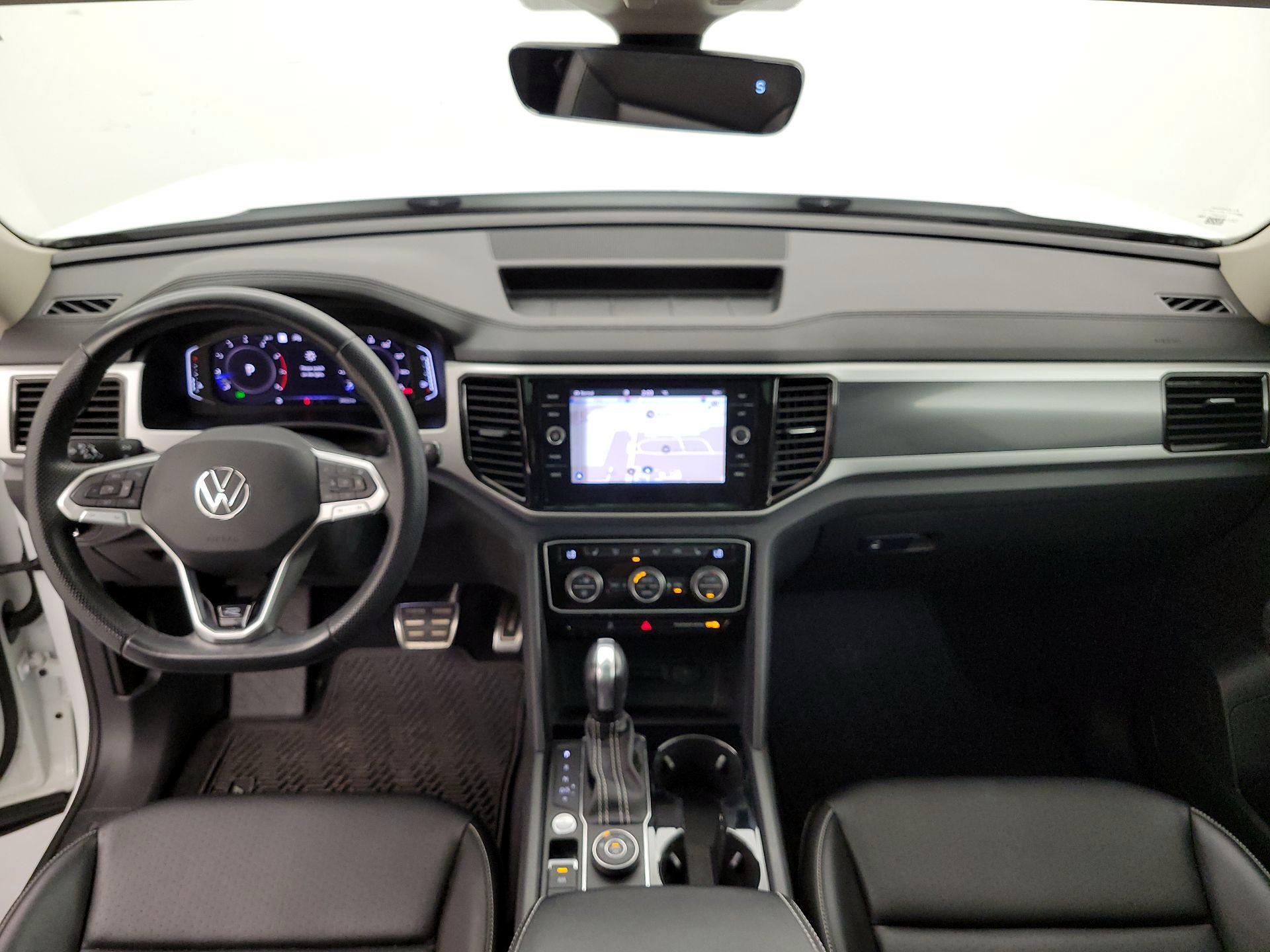 Thumbnail: 2022 Volkswagen Atlas - 9