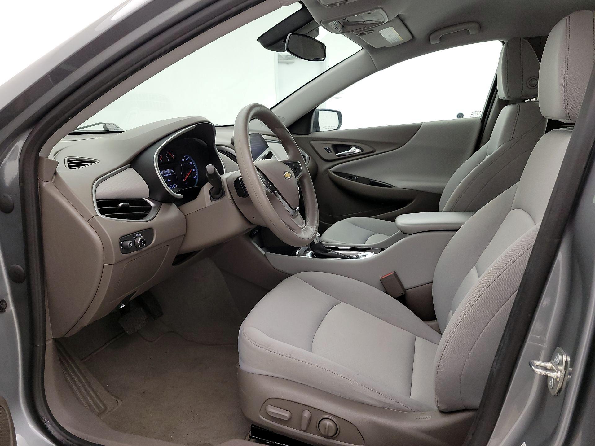 Thumbnail: 2023 Chevrolet Malibu - 11