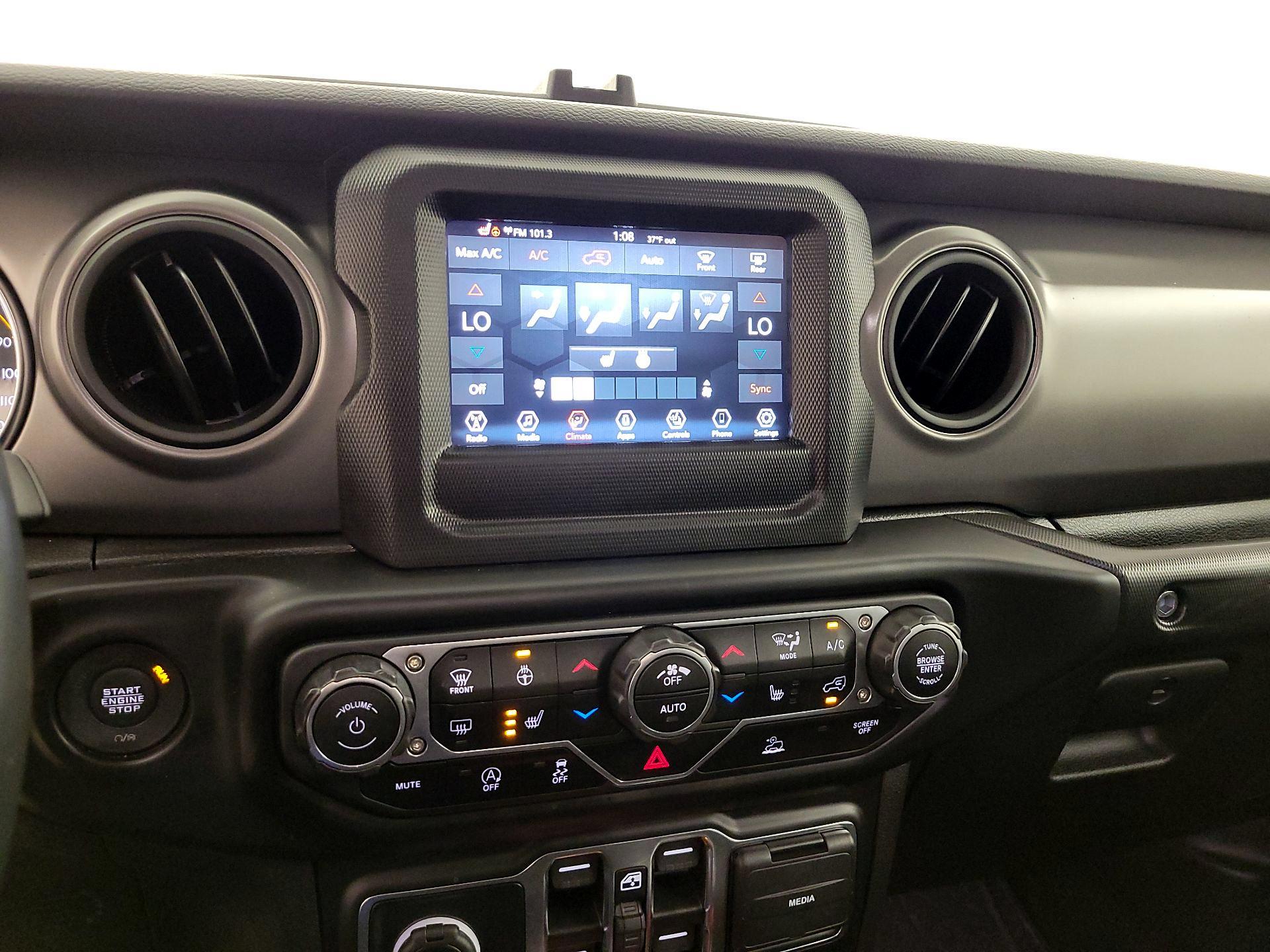 Thumbnail: 2023 Jeep Wrangler - 16
