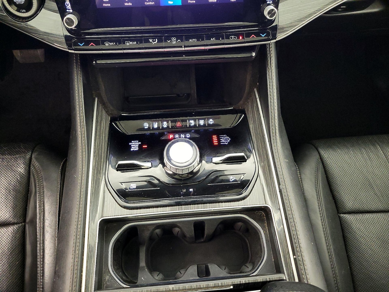 2022 Jeep Wagoneer Series III - Photo 19