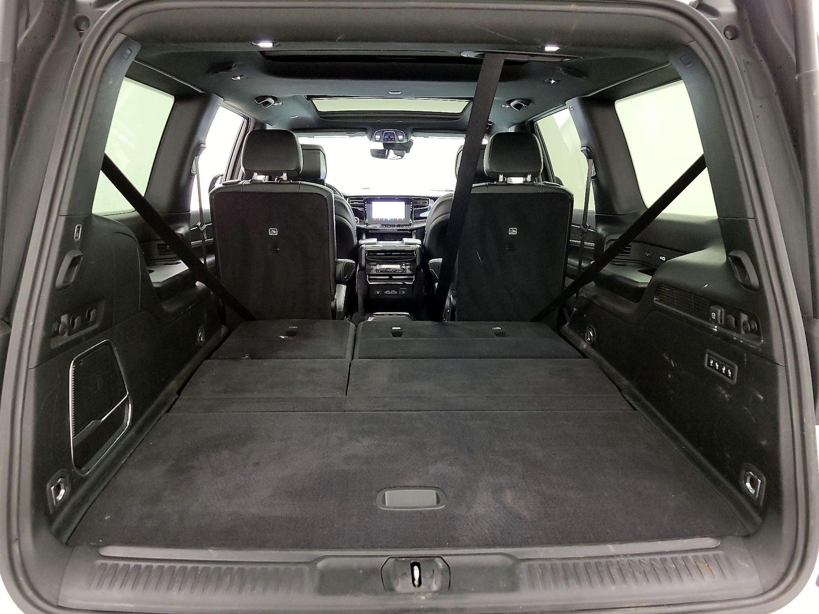 2022 Jeep Wagoneer Series III - Photo 25