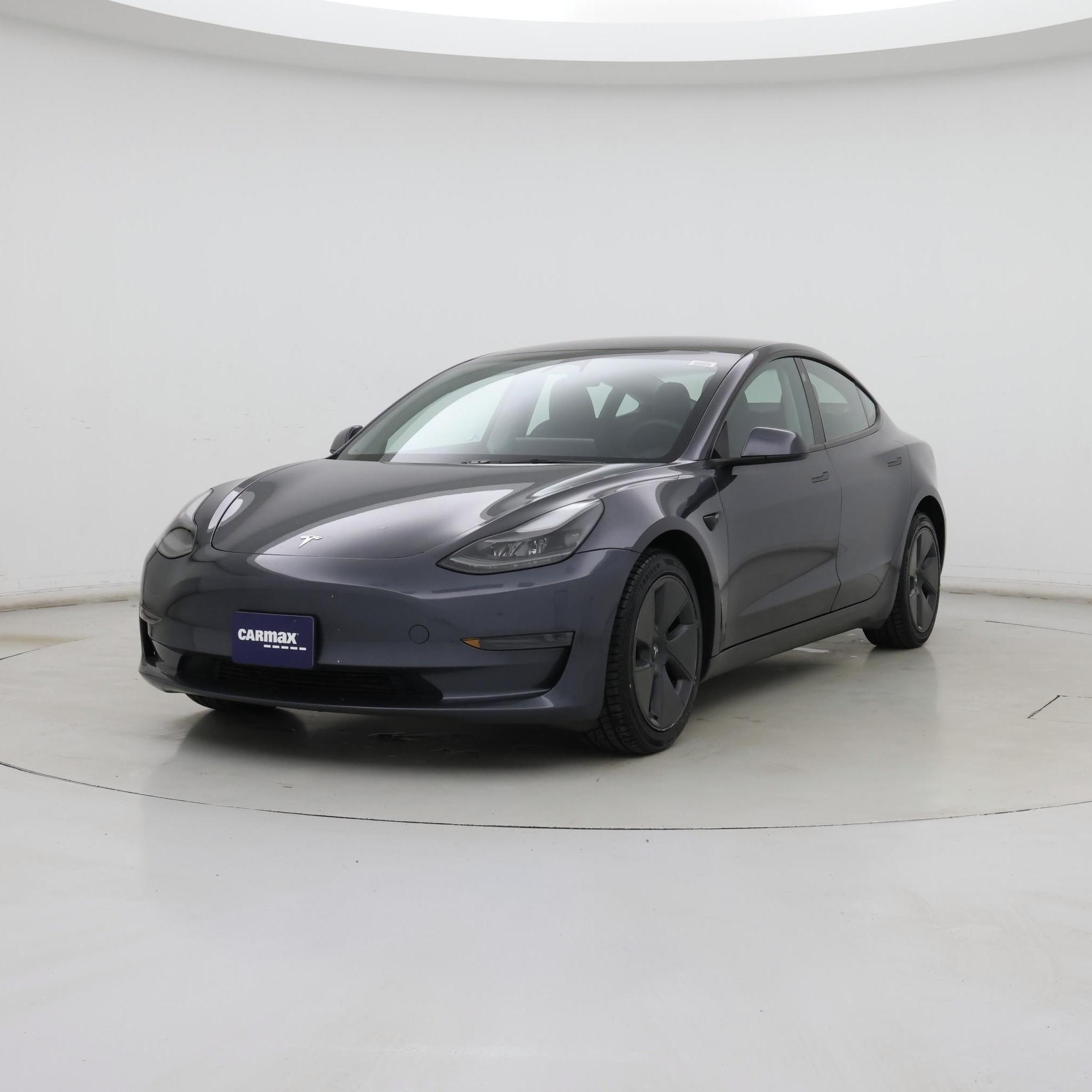 Thumbnail: 2023 Tesla Model 3 - 4
