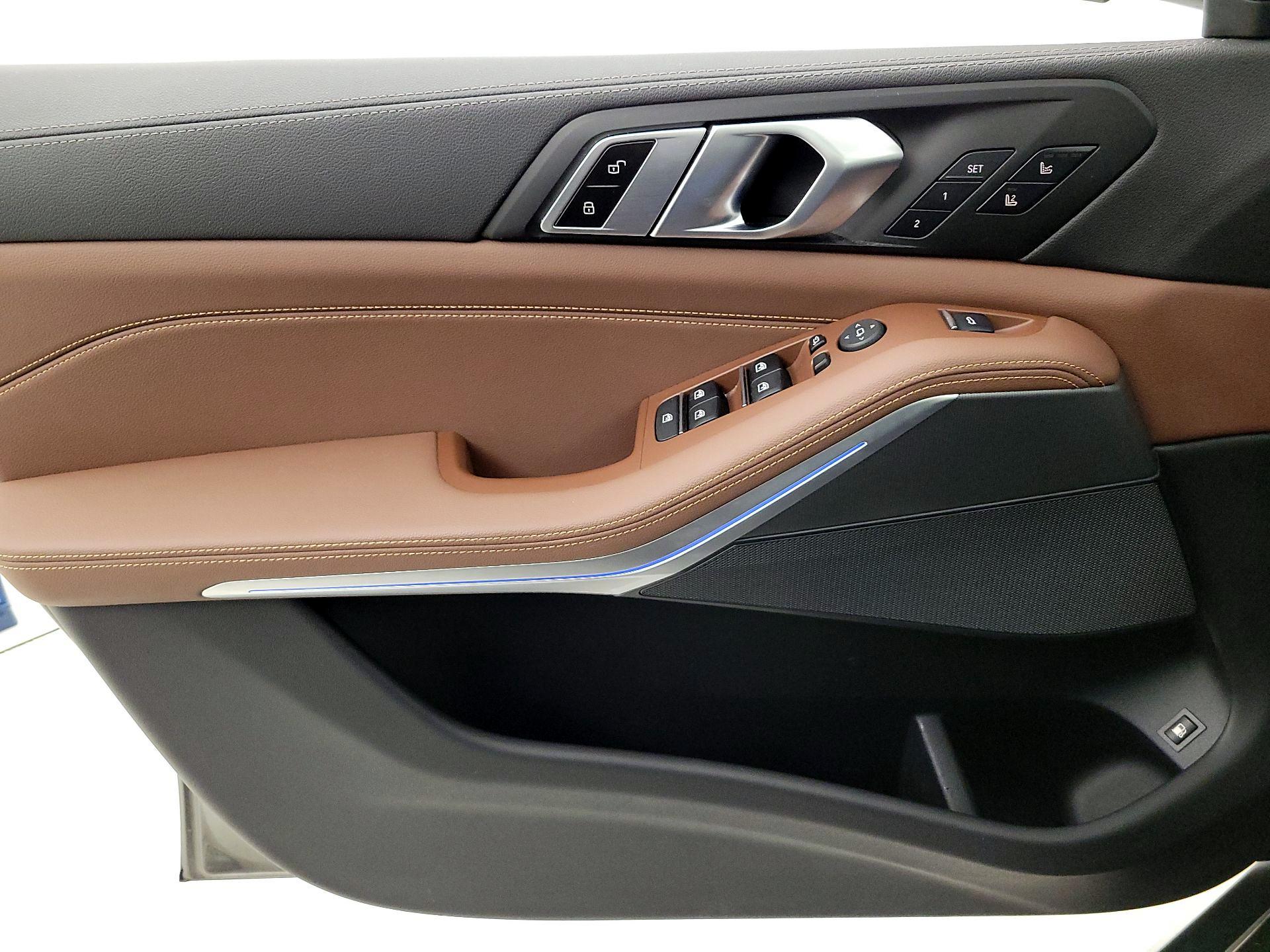 Thumbnail: 2022 BMW X5 - 12
