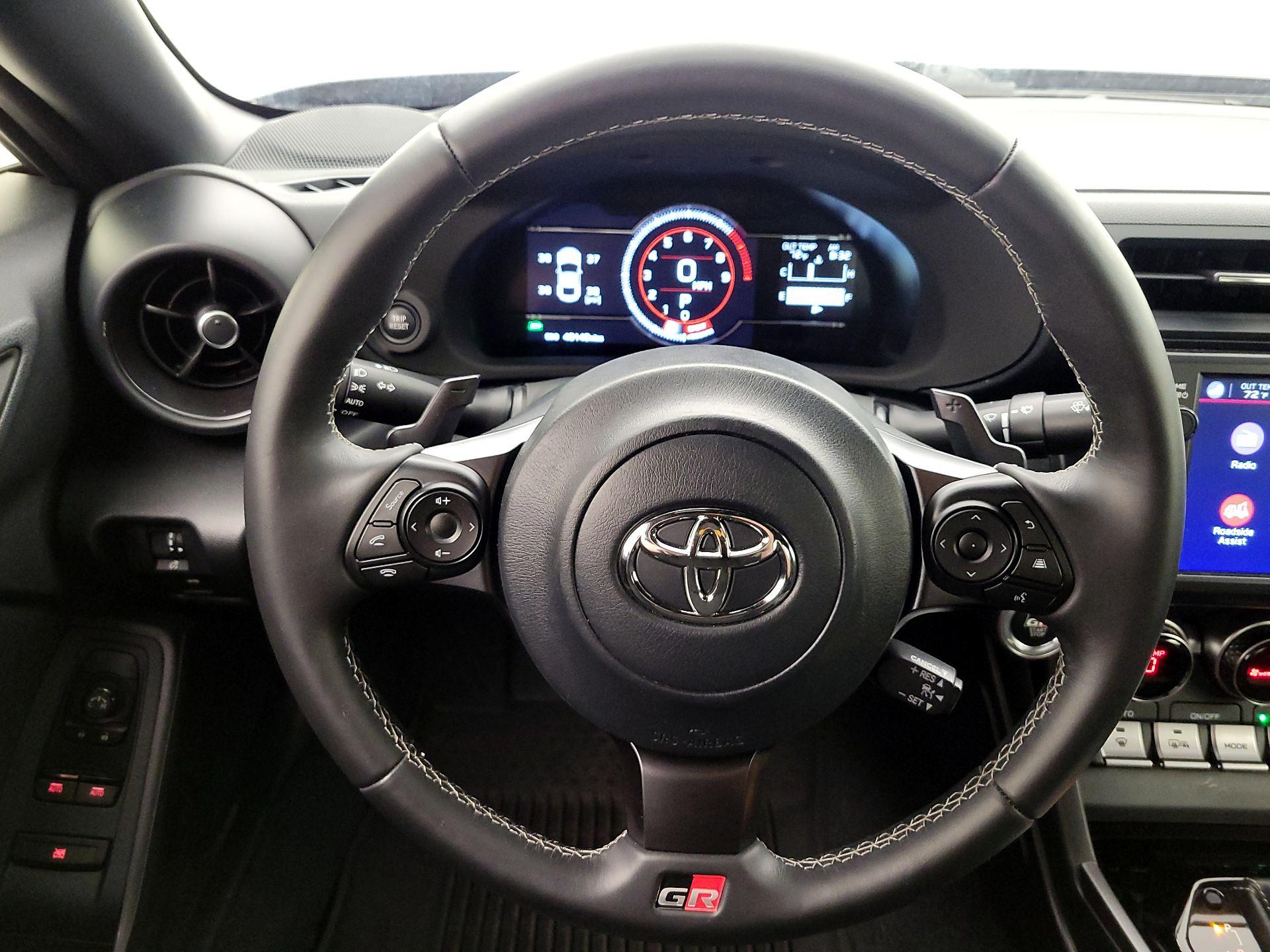 Thumbnail: 2023 Toyota GR86 - 10