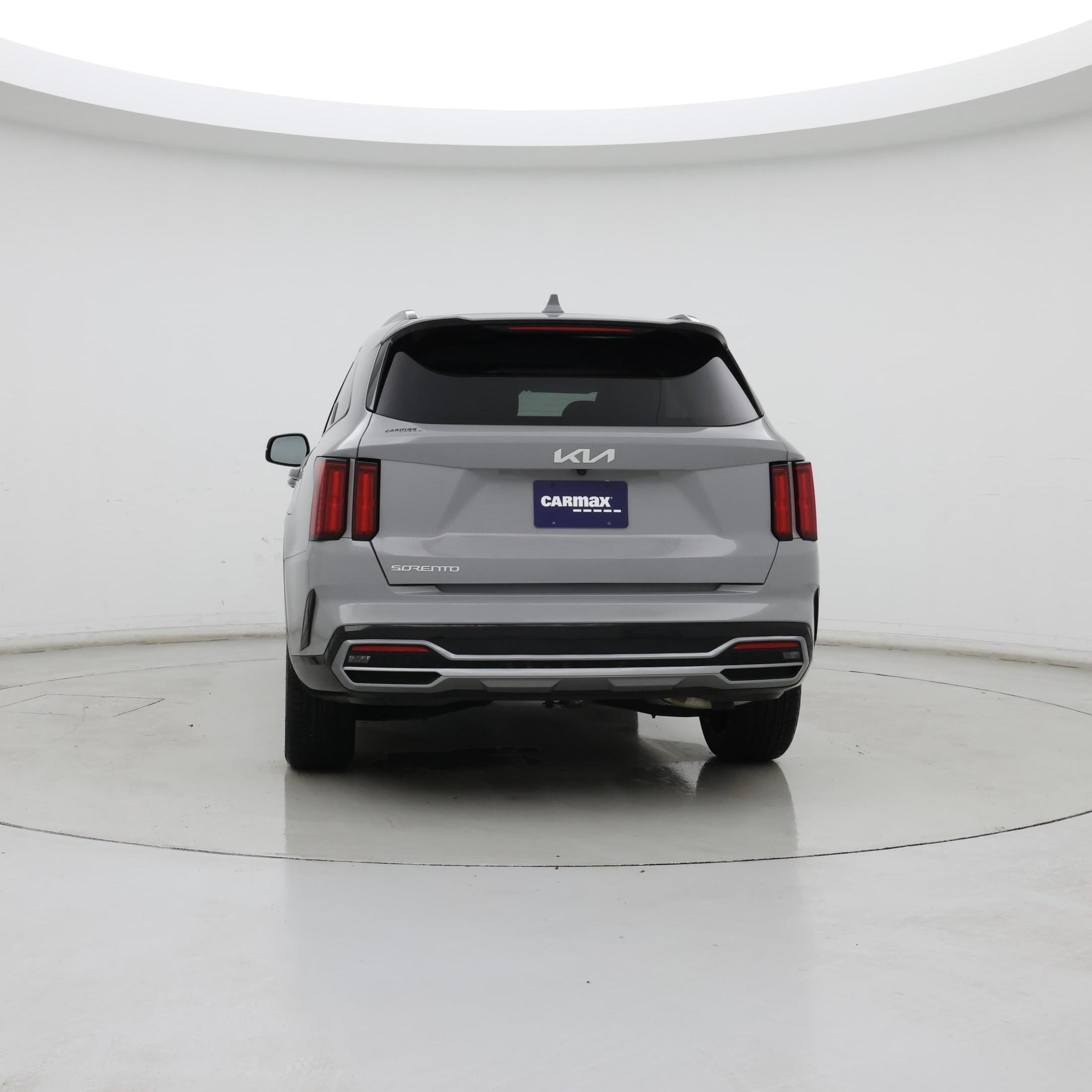 Thumbnail: 2023 Kia Sorento - 6