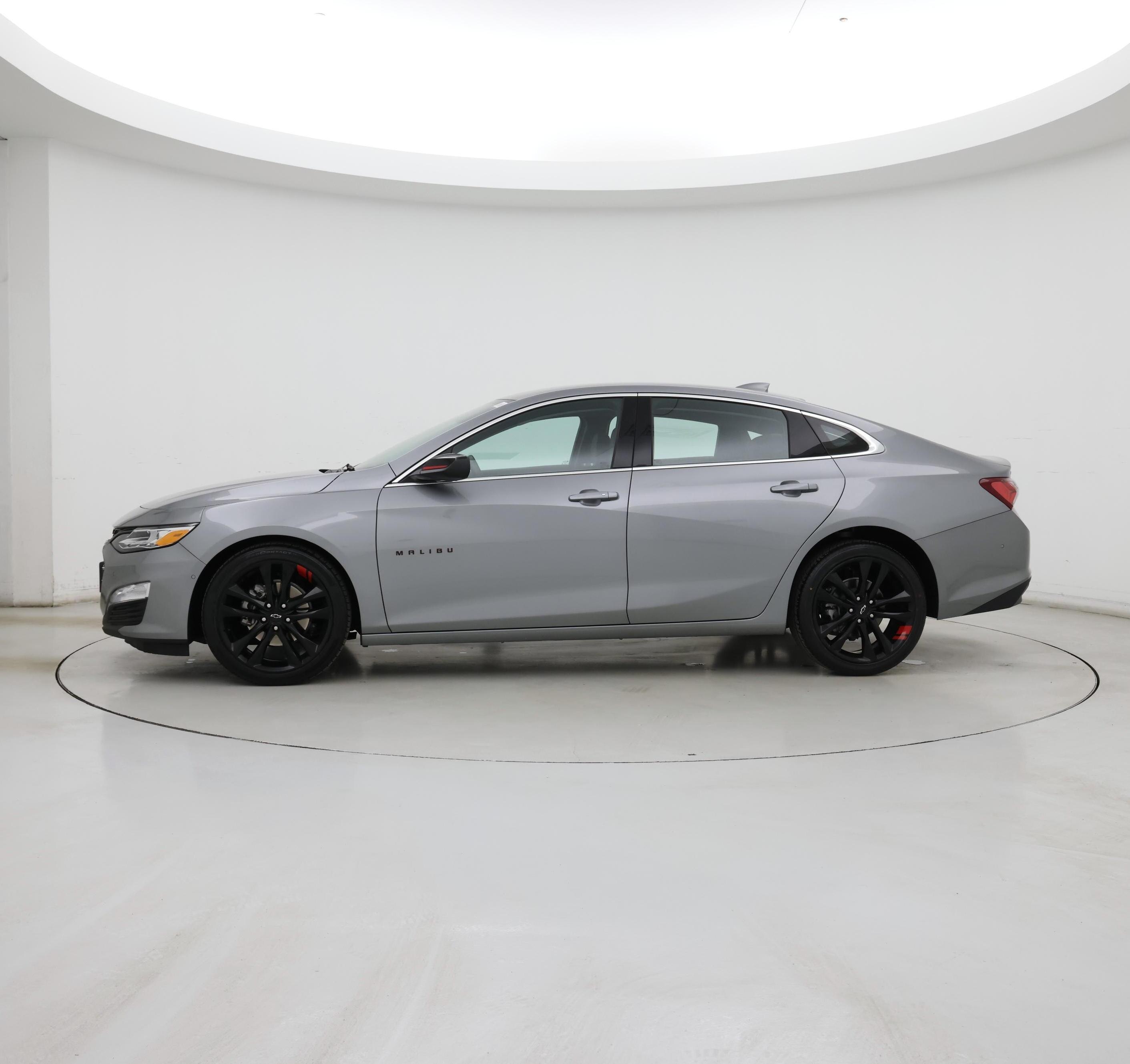 Thumbnail: 2024 Chevrolet Malibu - 3