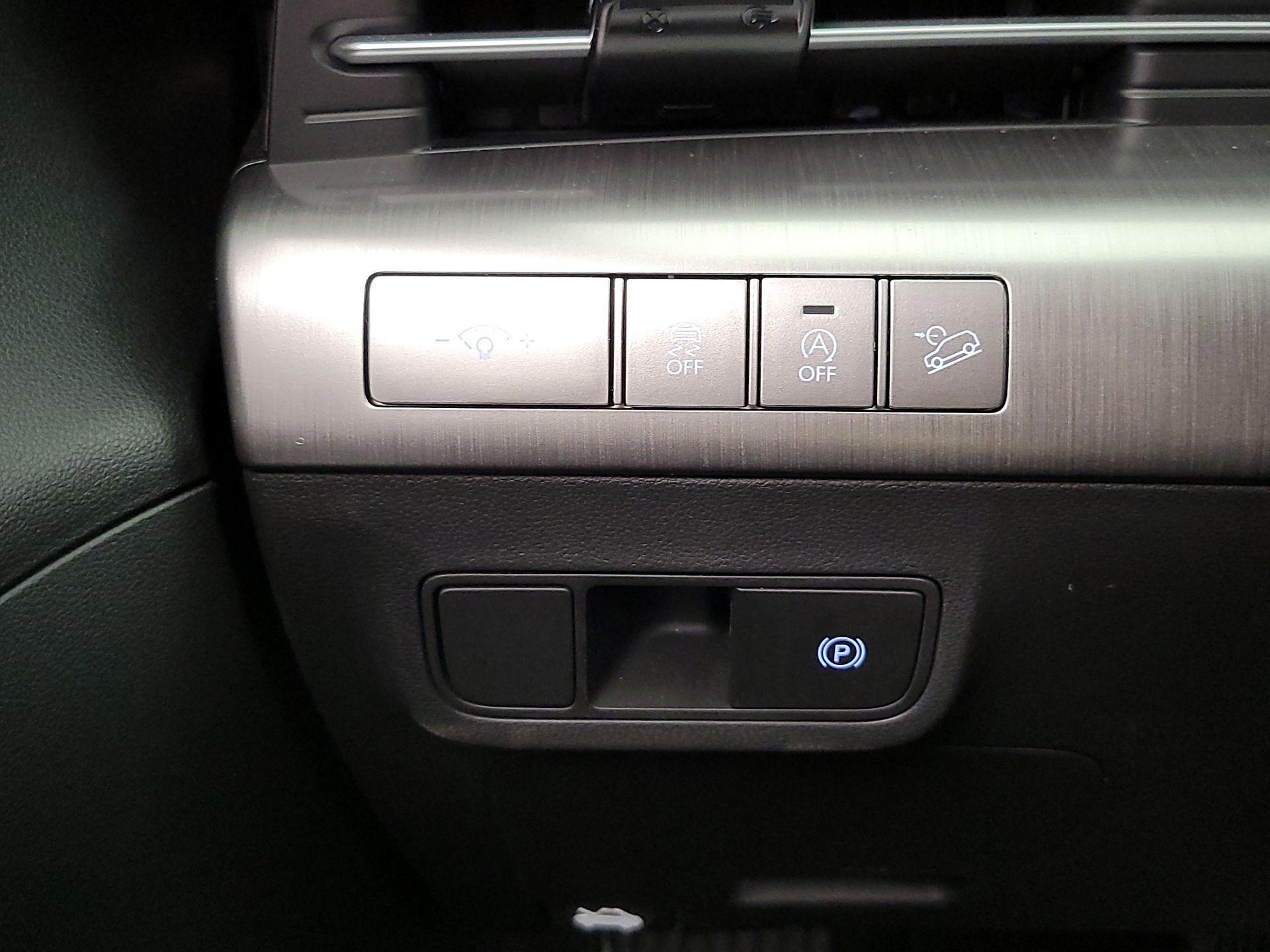 Thumbnail: 2025 Hyundai Kona - 13