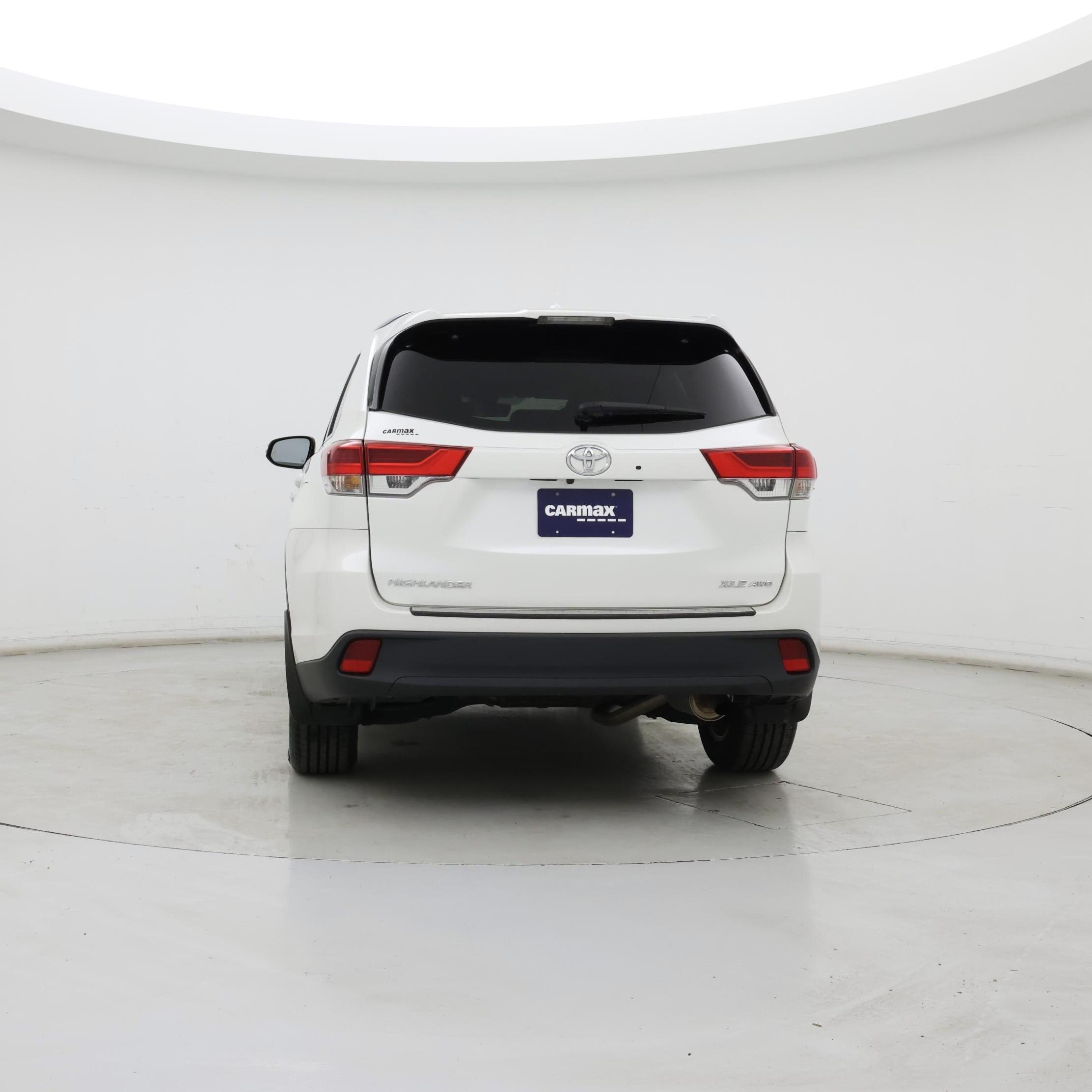 Thumbnail: 2017 Toyota Highlander - 6