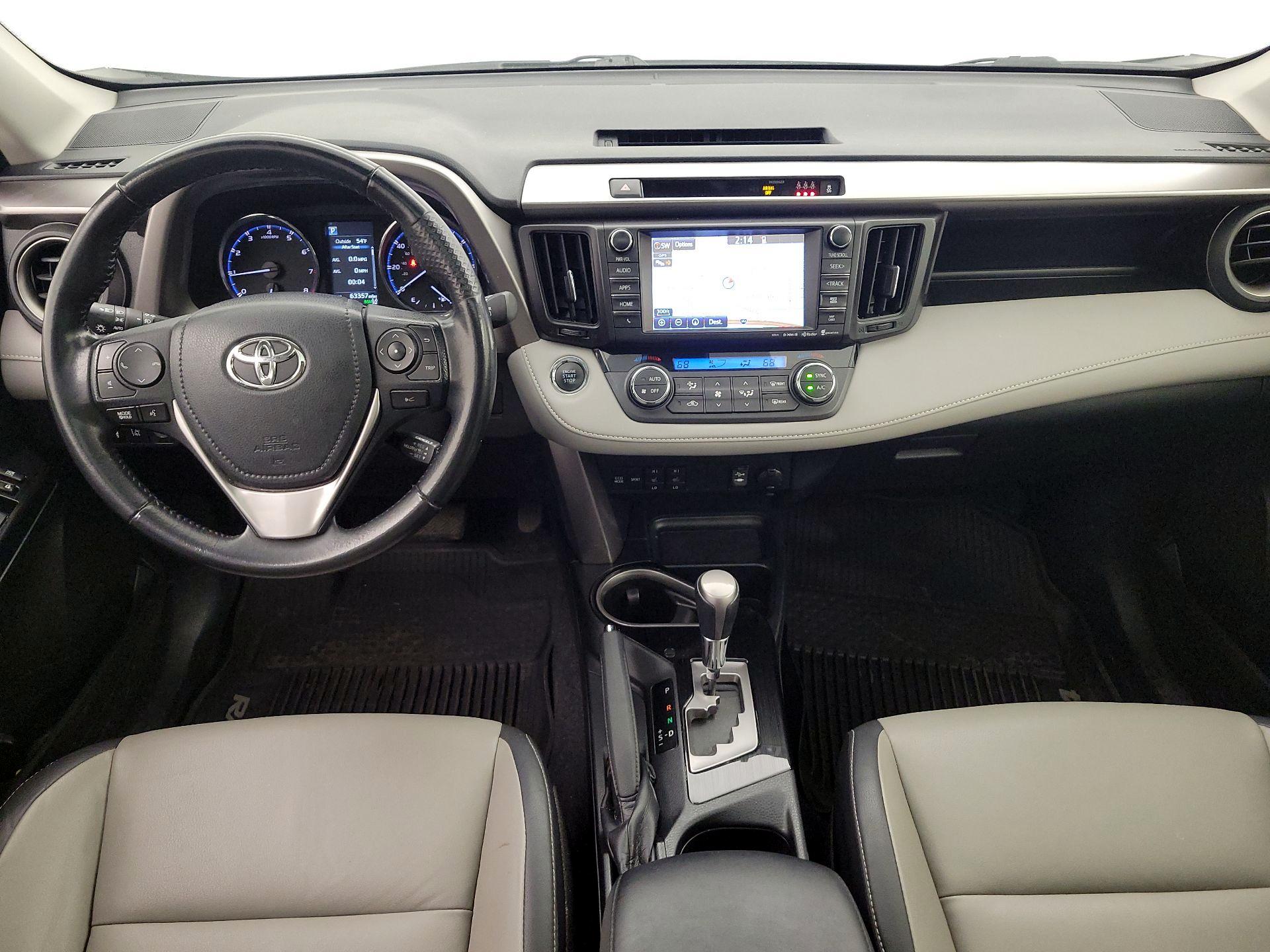 Thumbnail: 2018 Toyota RAV4 - 9