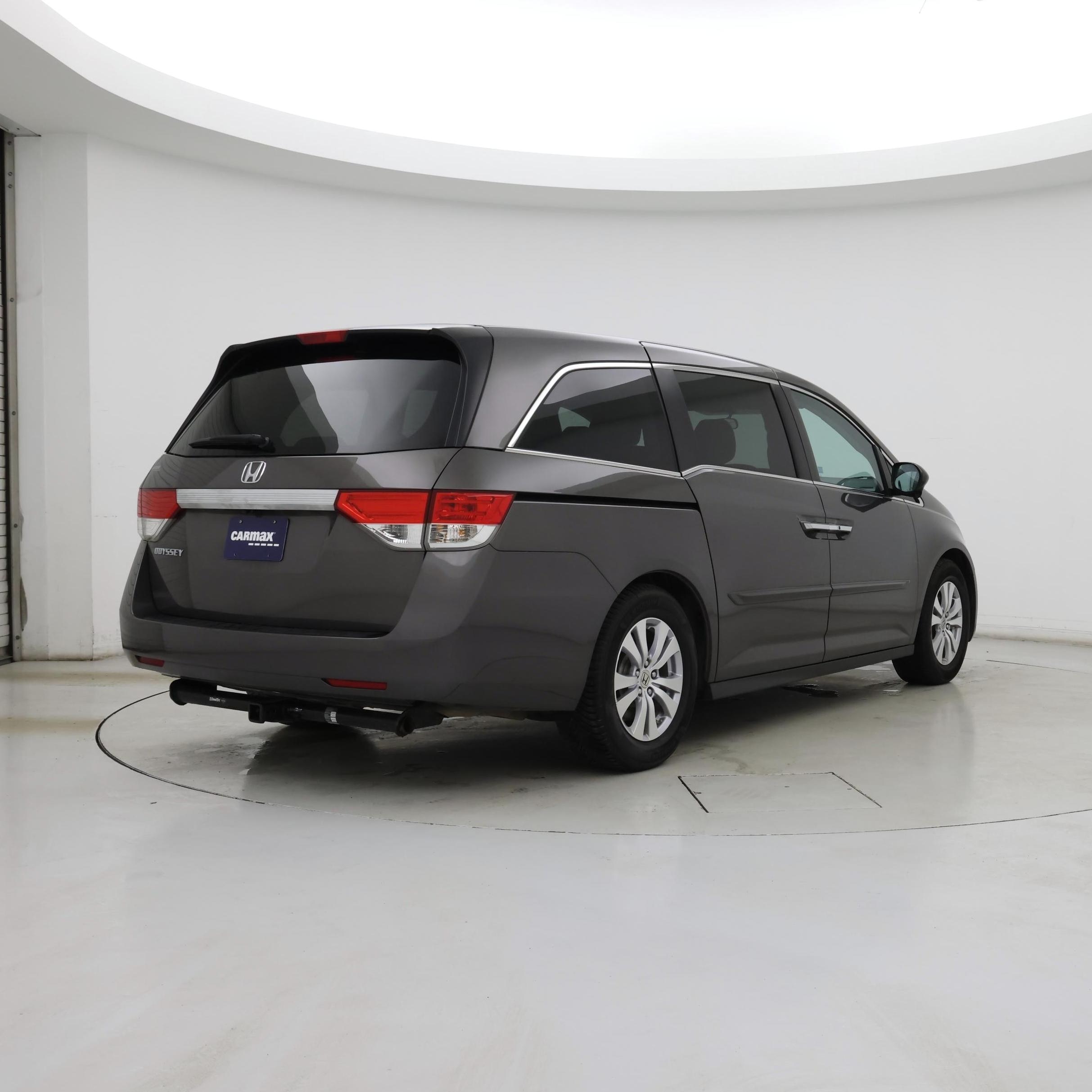 Thumbnail: 2016 Honda Odyssey - 8