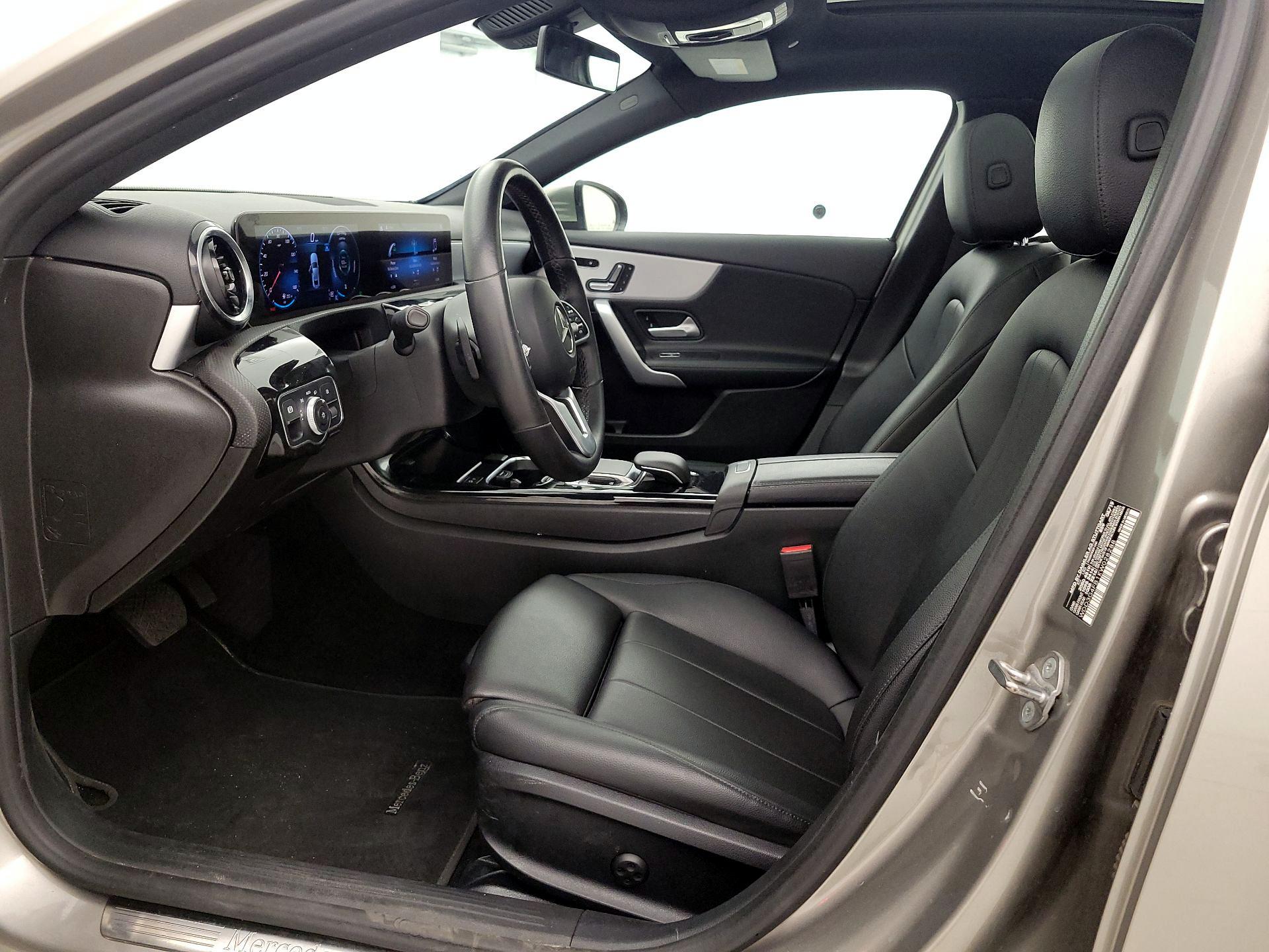 Thumbnail: 2019 Mercedes-Benz A-Class - 11