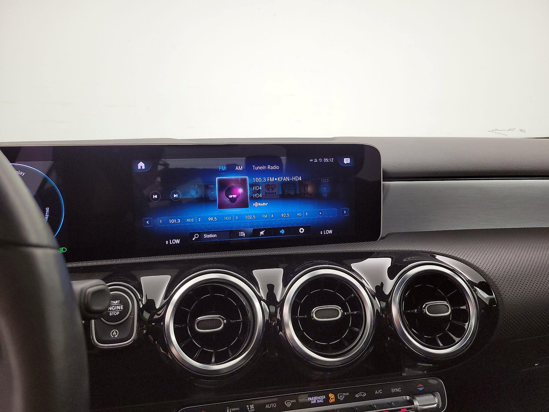Thumbnail: 2019 Mercedes-Benz A-Class - 15