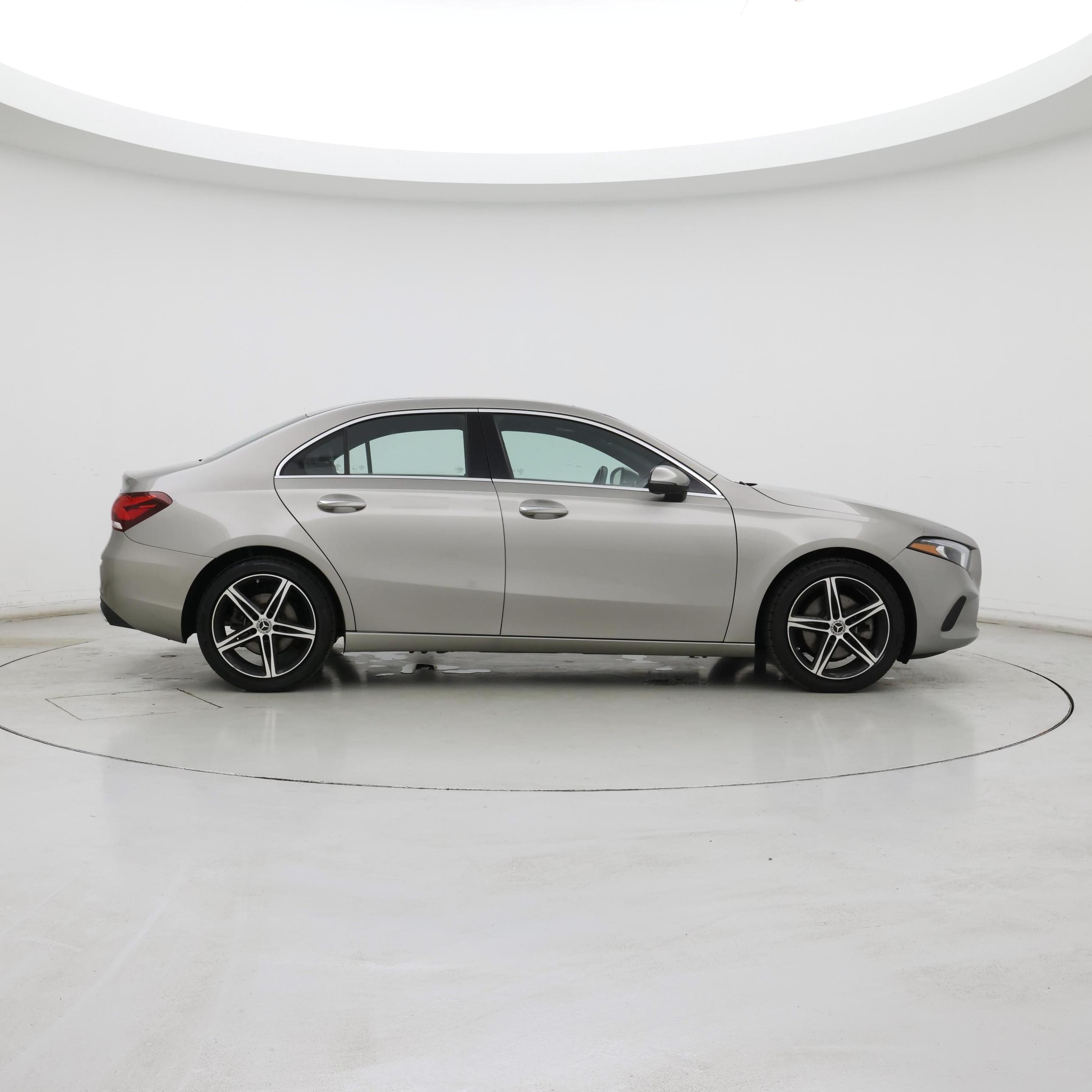 Thumbnail: 2019 Mercedes-Benz A-Class - 7