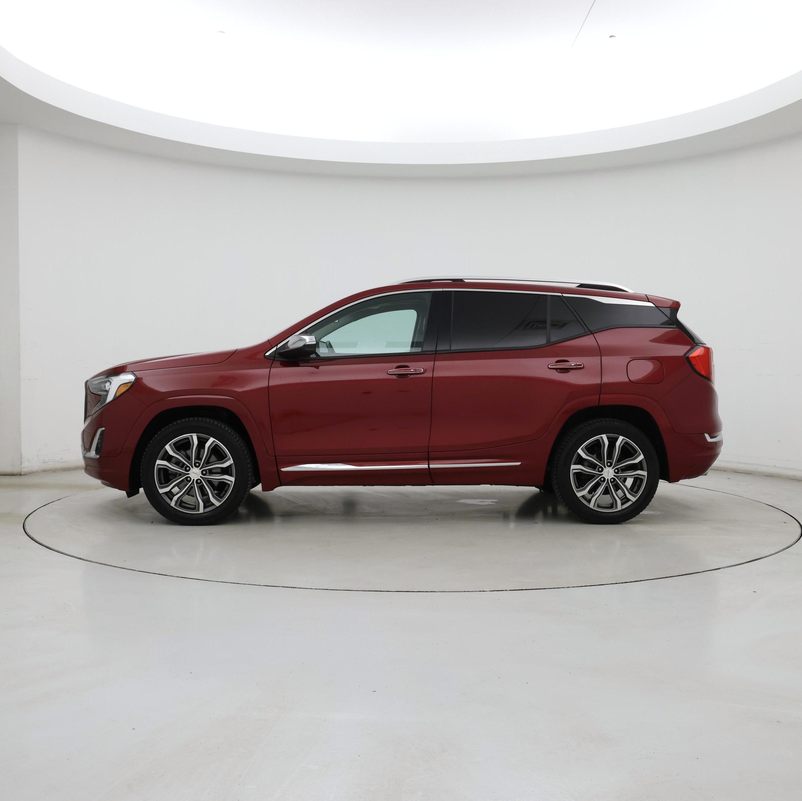 Thumbnail: 2018 GMC Terrain - 3