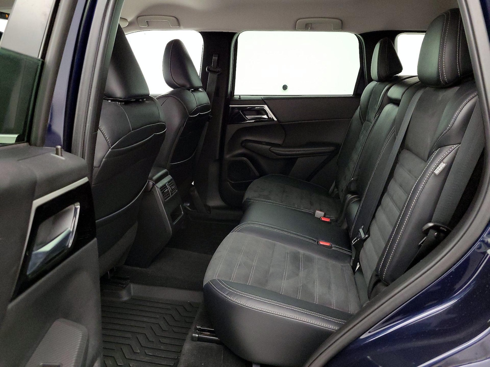 2022 Mitsubishi Outlander SE - Photo 21