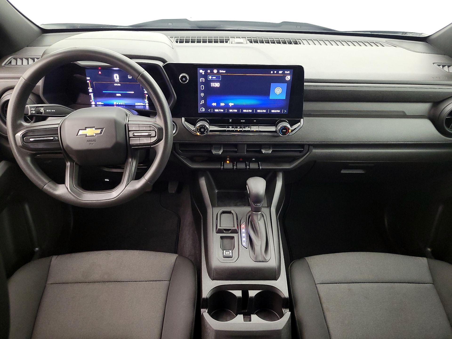 Thumbnail: 2023 Chevrolet Colorado - 9
